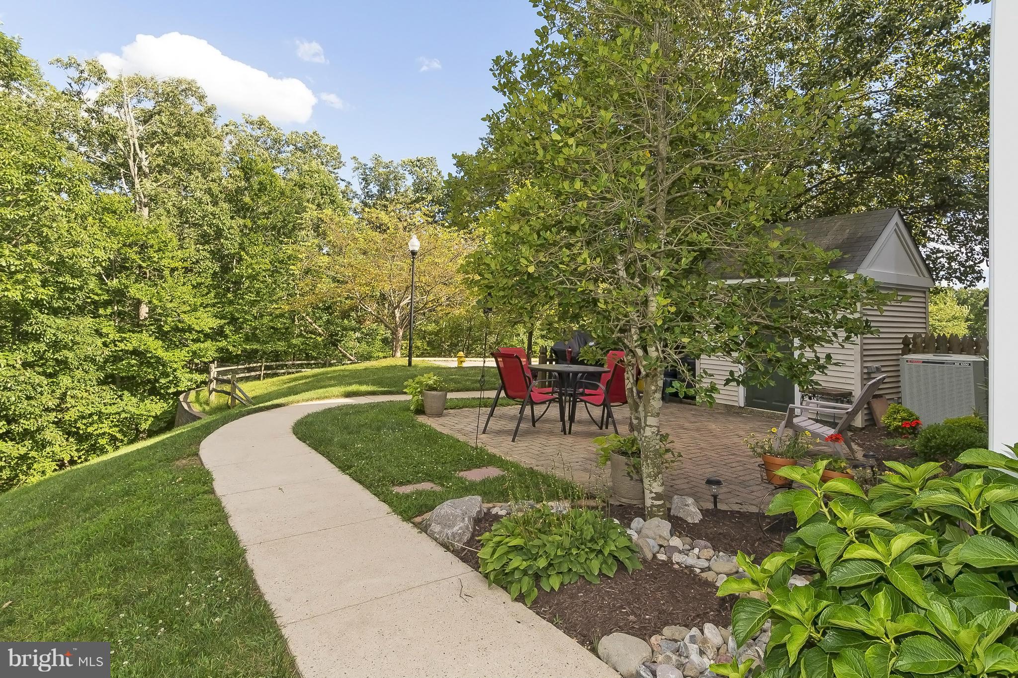 PINEY ORCHARD - Residential