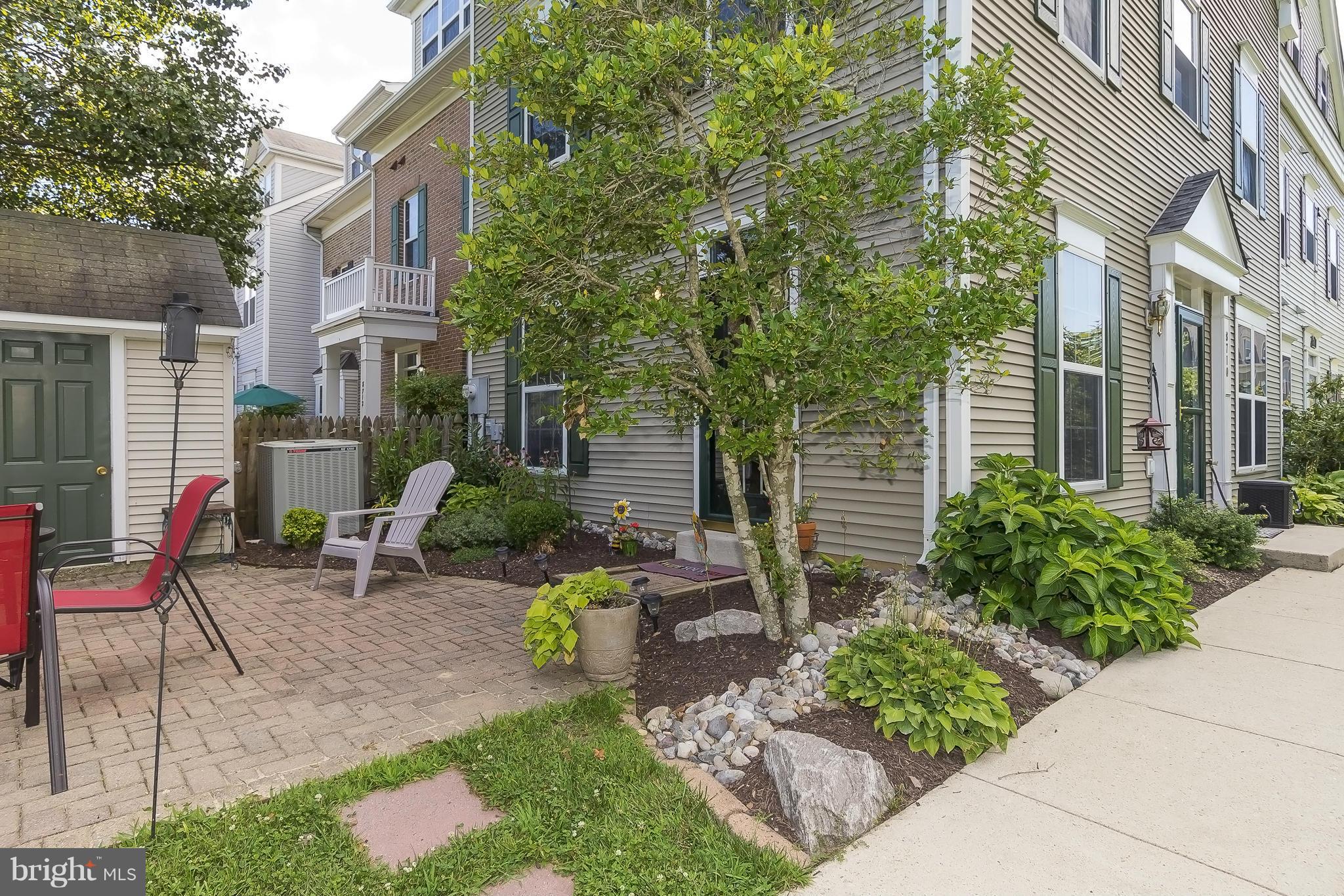 PINEY ORCHARD - Residential