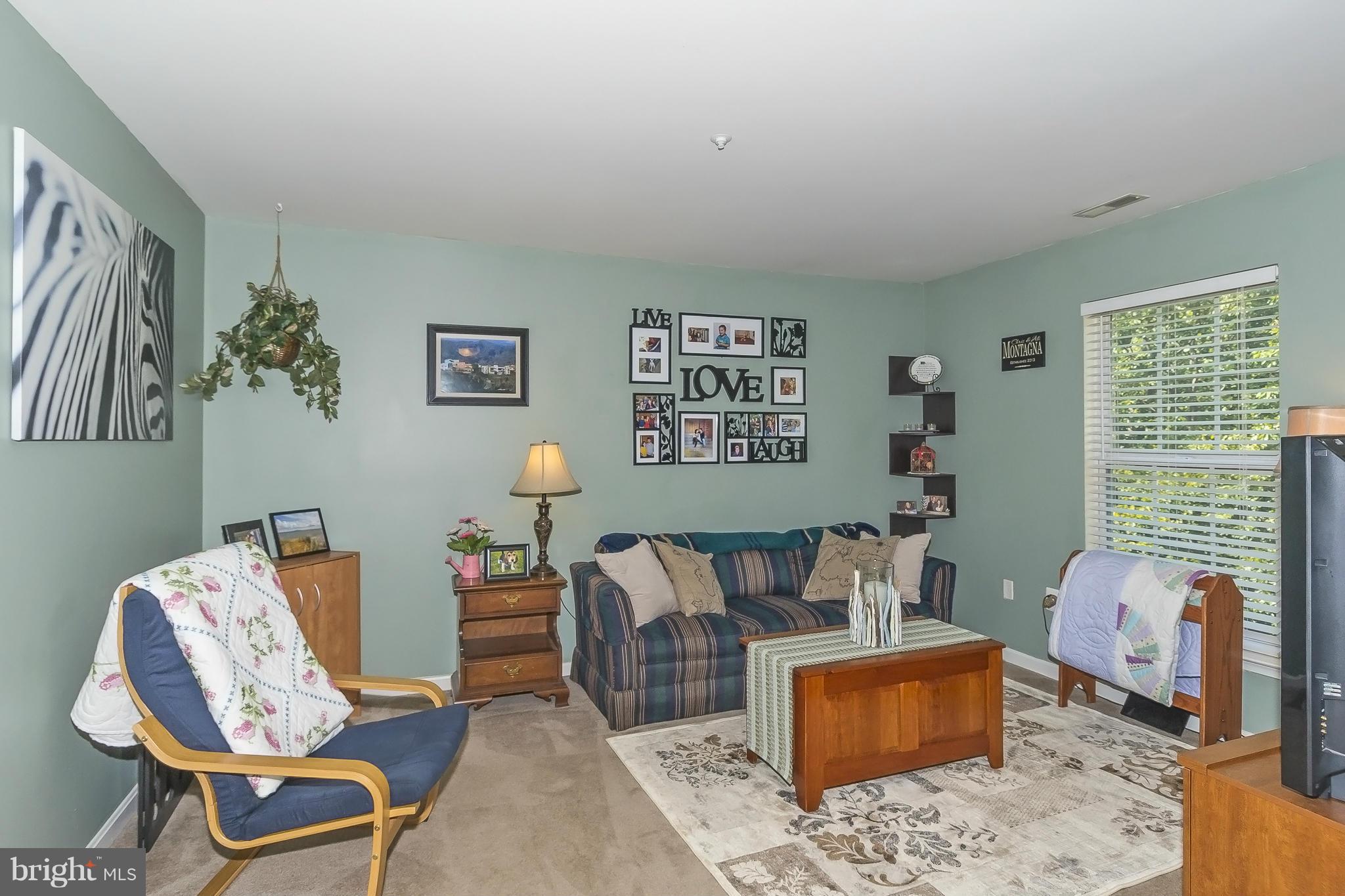 PINEY ORCHARD - Residential