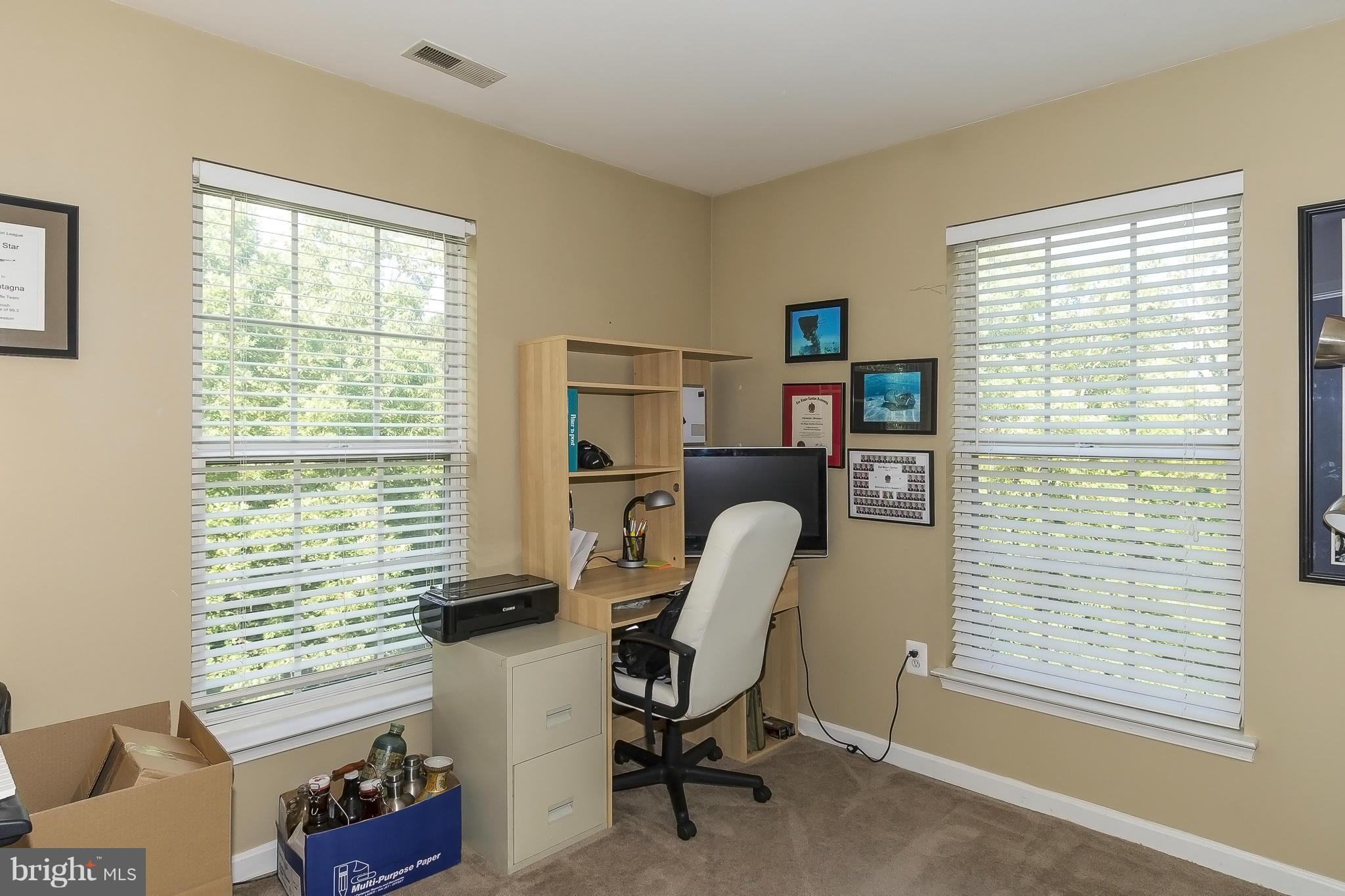 PINEY ORCHARD - Residential