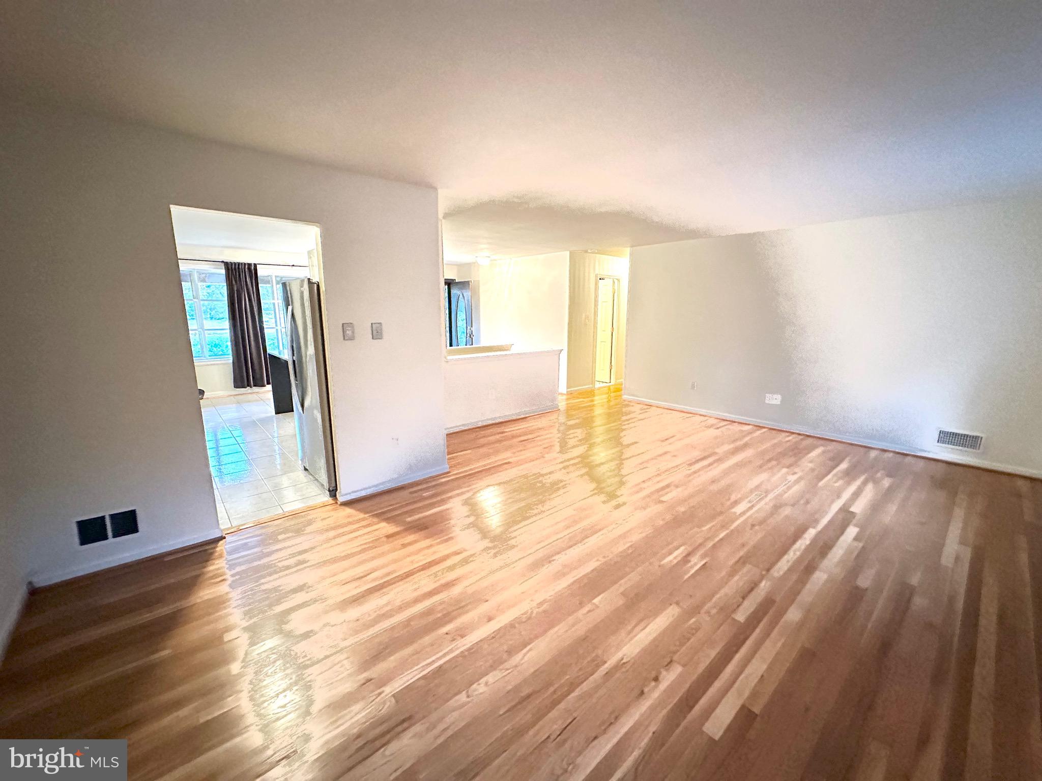 REGENCY ESTATES - Residential Lease