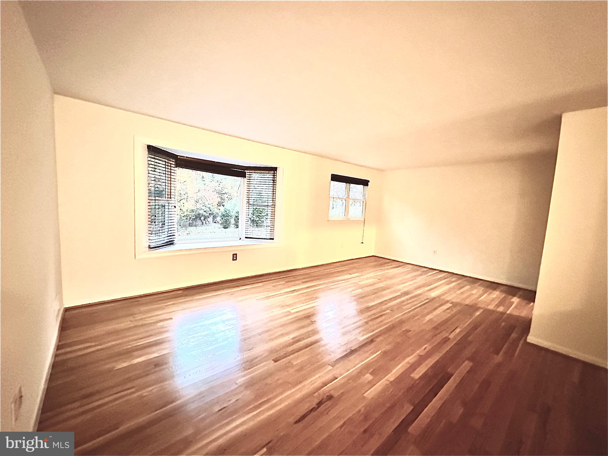 REGENCY ESTATES - Residential Lease