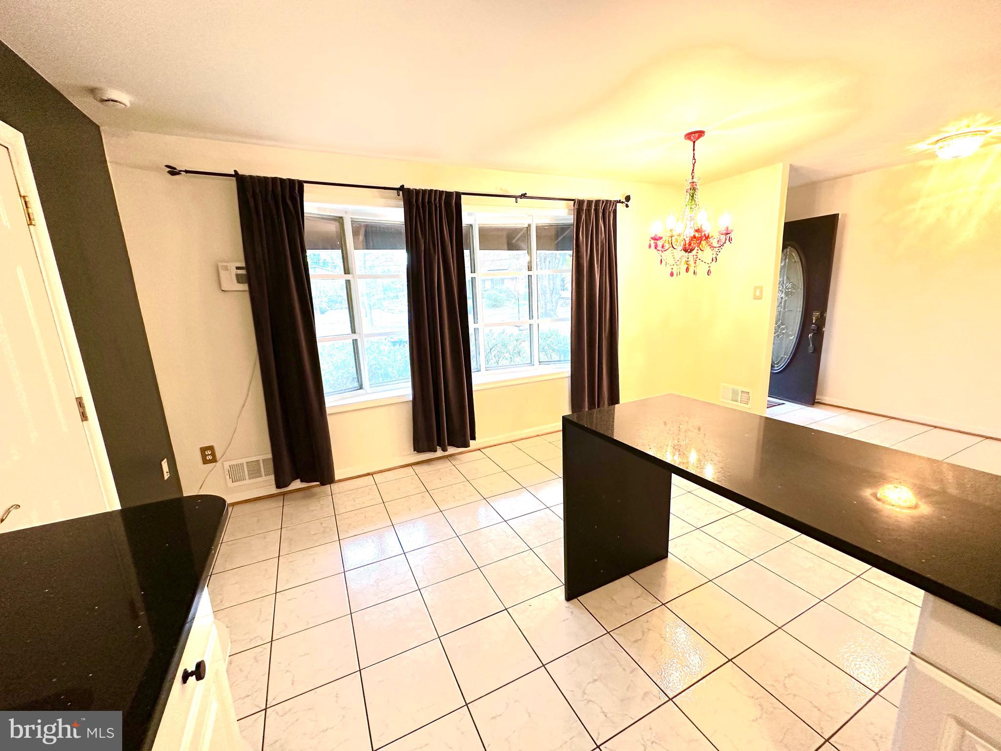 REGENCY ESTATES - Residential Lease