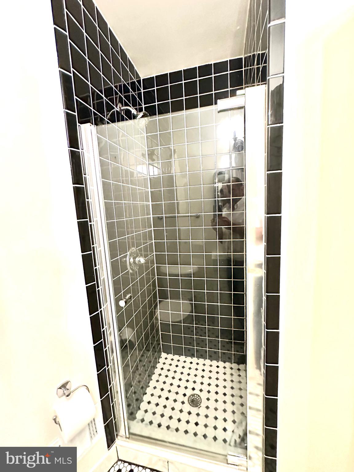 REGENCY ESTATES - Residential Lease