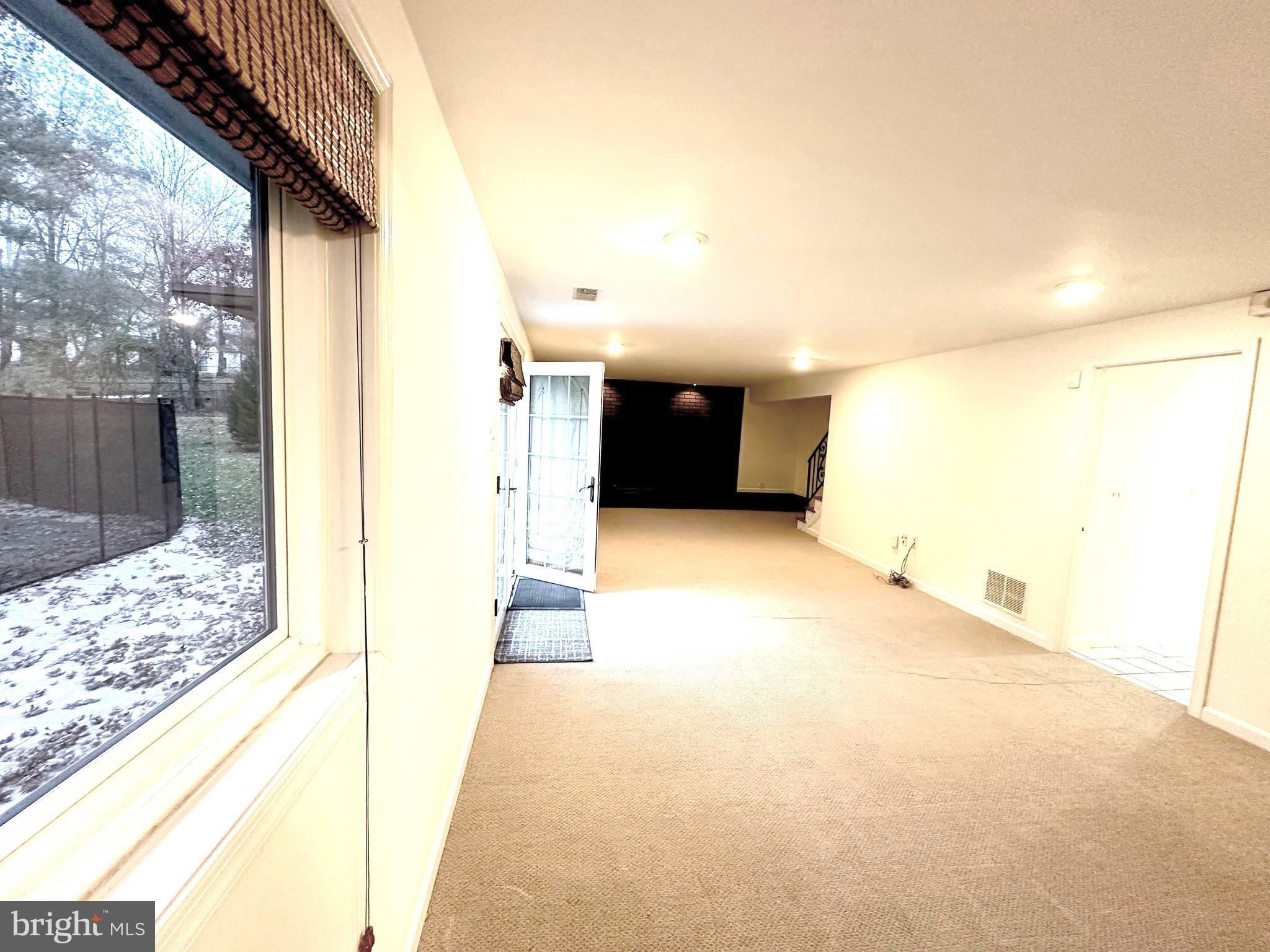 REGENCY ESTATES - Residential Lease