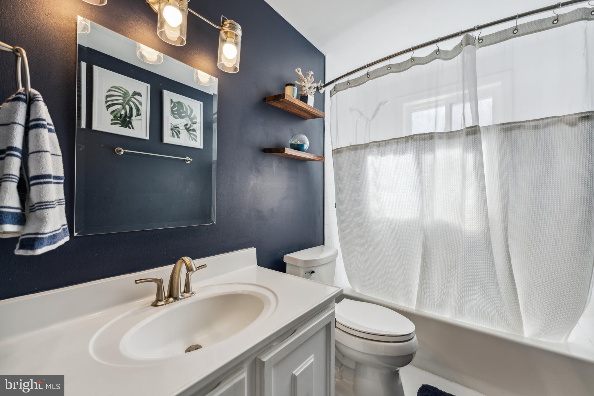 ROLLING GREEN - Residential