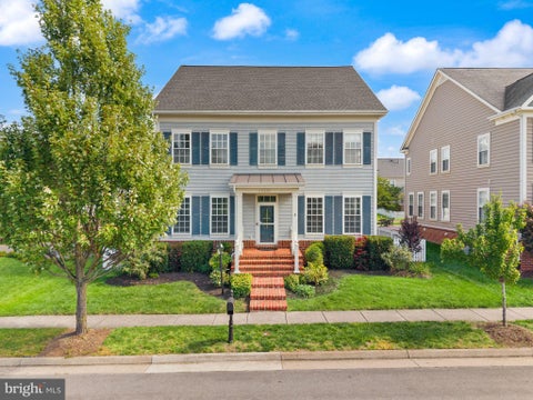 Photo of 11832 General Cooke Drive, BRISTOW, VA 20136 (MLS # VAPW2128694)