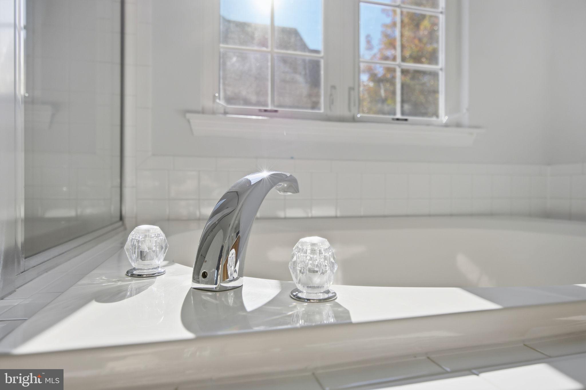 THE VILLAGE OF WASHINGTON TRAIL WEST - Residential