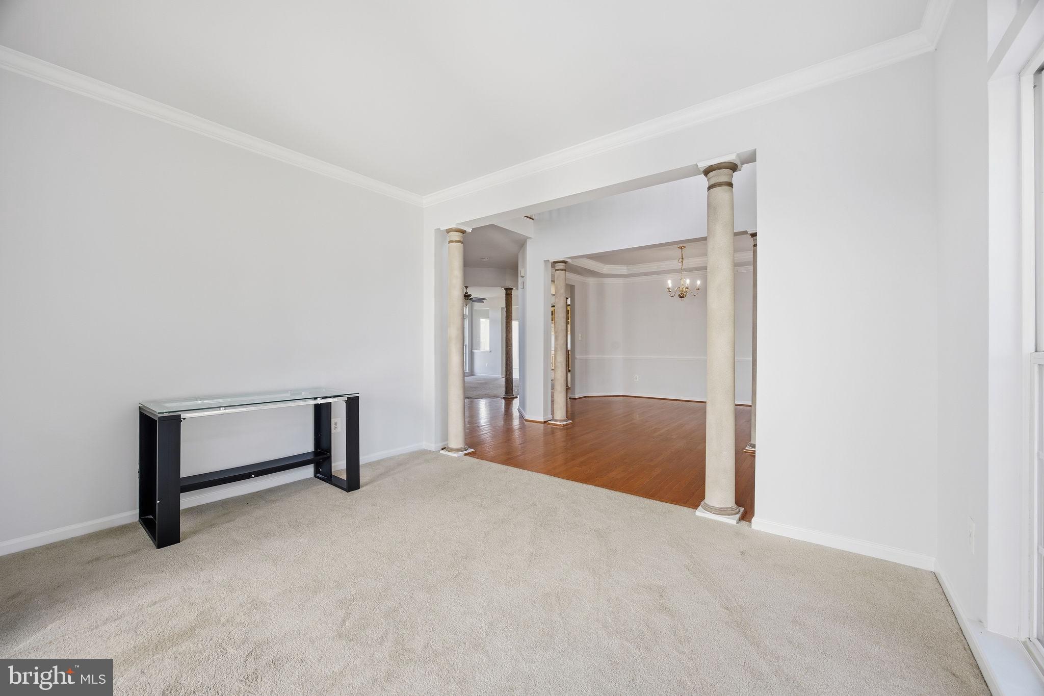 THE VILLAGE OF WASHINGTON TRAIL WEST - Residential