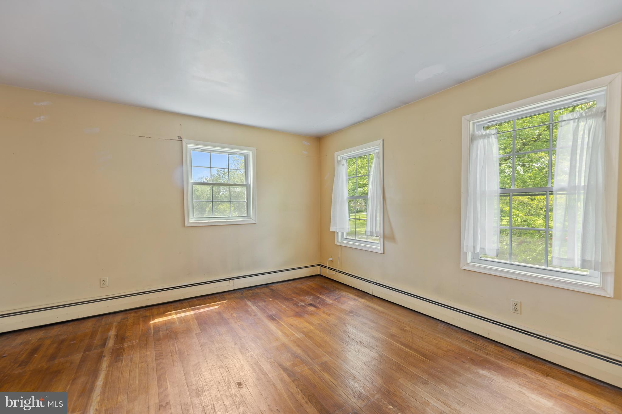 ST MARGARETS - Residential