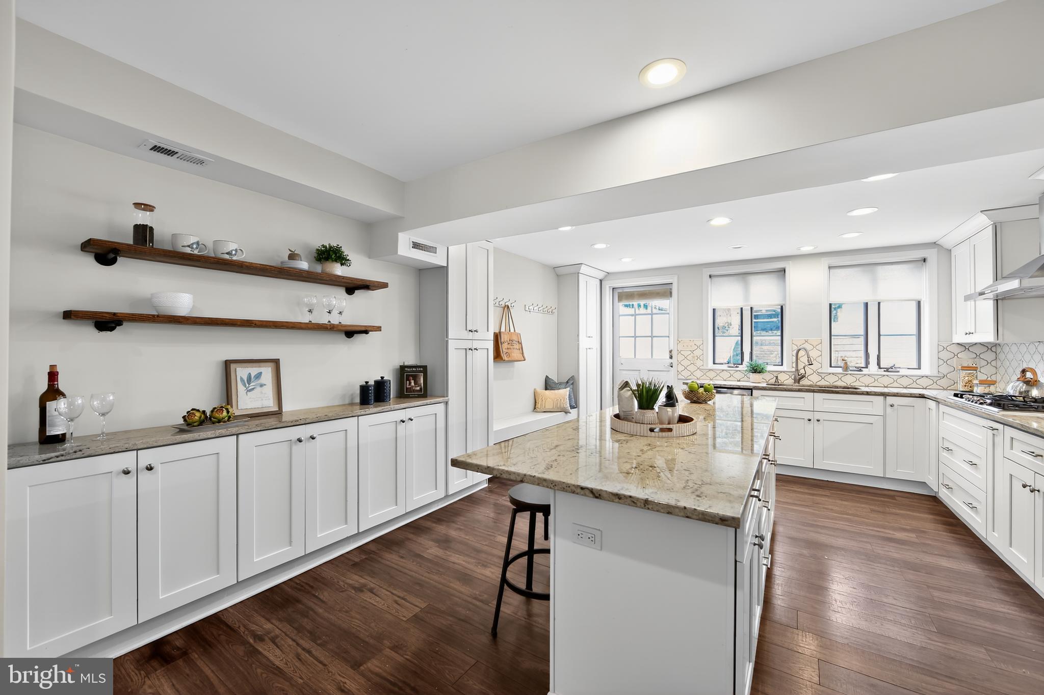 233 E MARKET STREET