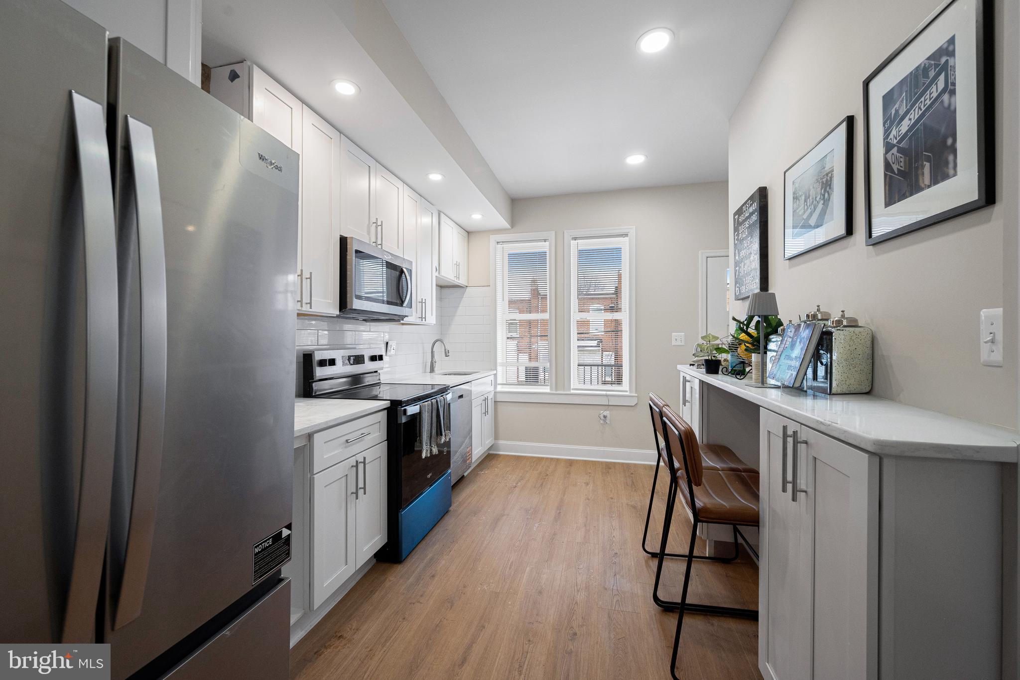 WESTPORT - Residential