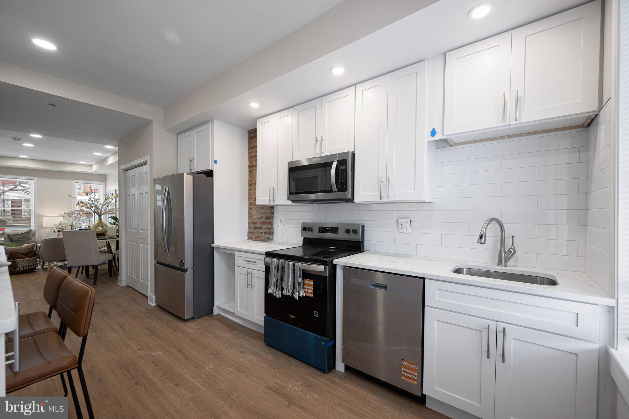 WESTPORT - Residential