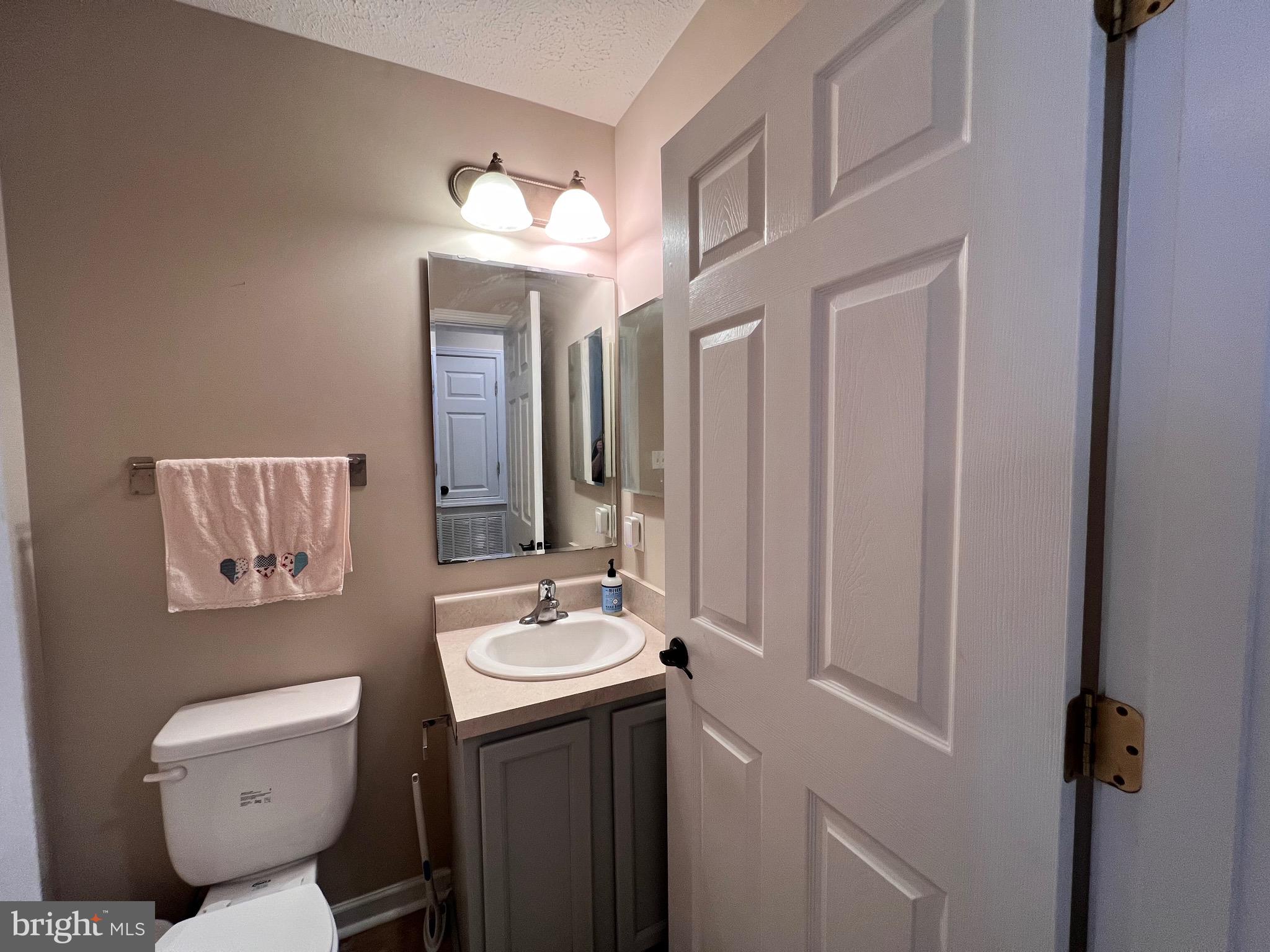 SETTLERS LANDING TOWNHOUSES - Residential