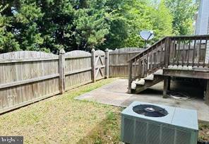 SETTLERS LANDING TOWNHOUSES - Residential