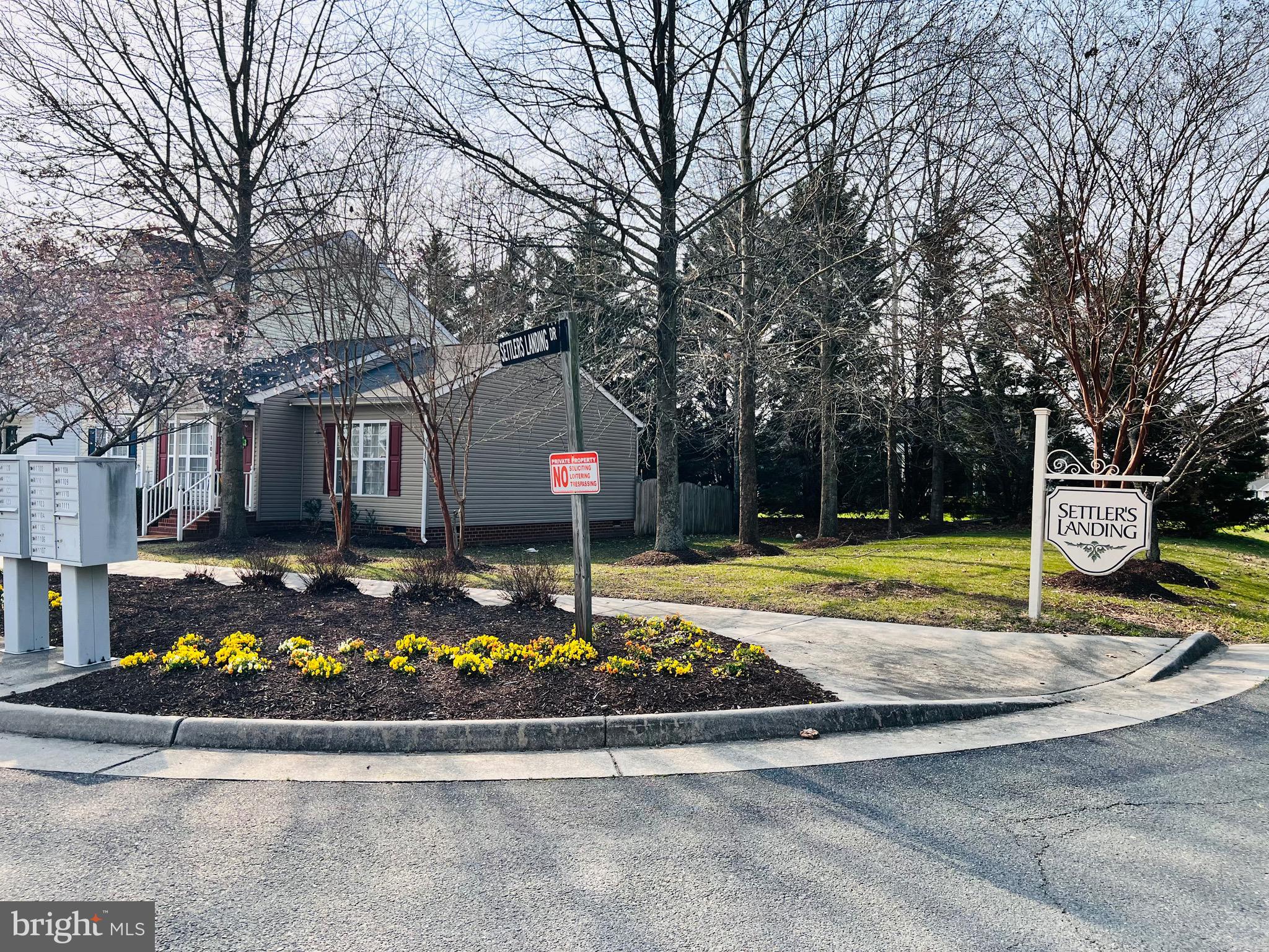 SETTLERS LANDING TOWNHOUSES - Residential