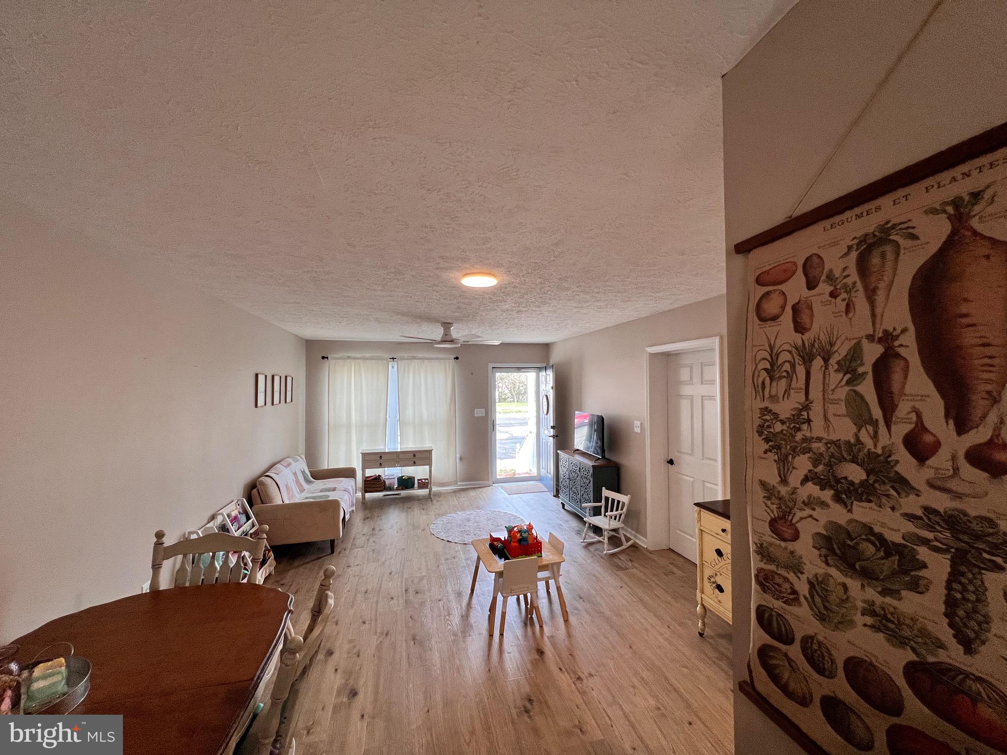 SETTLERS LANDING TOWNHOUSES - Residential