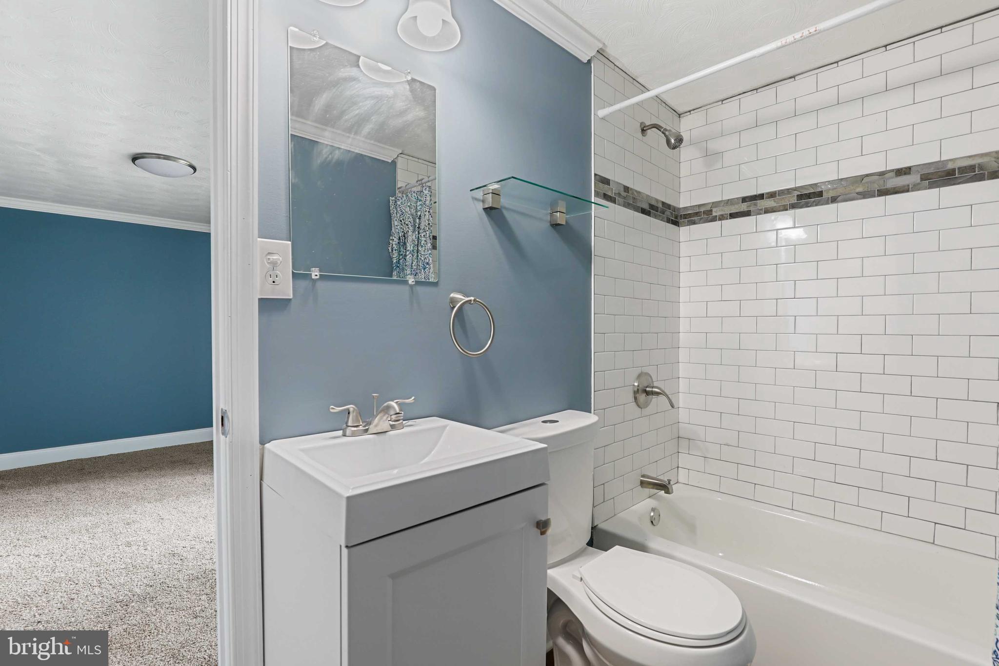 WATER GATE - Residential