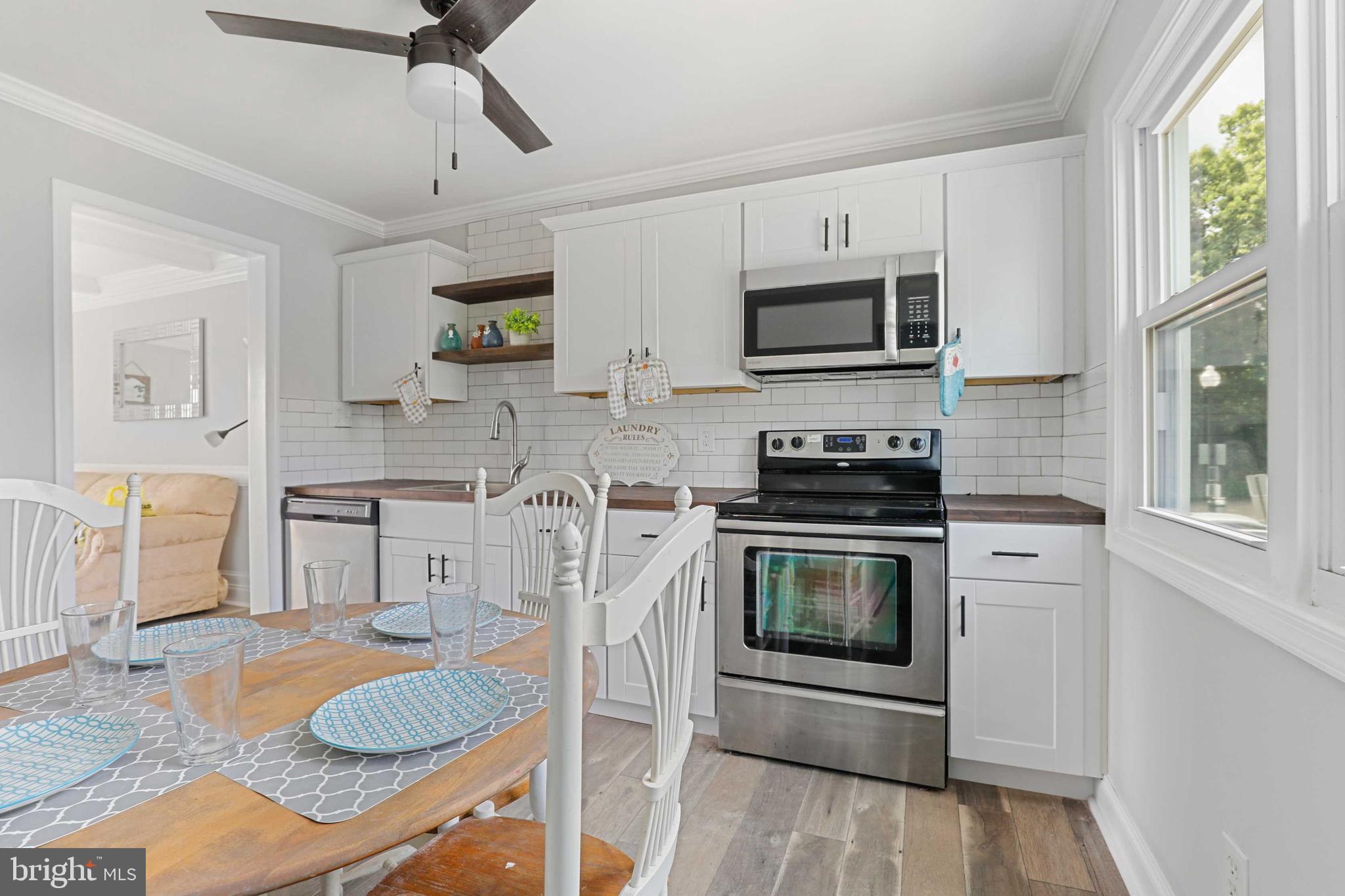 WATER GATE - Residential