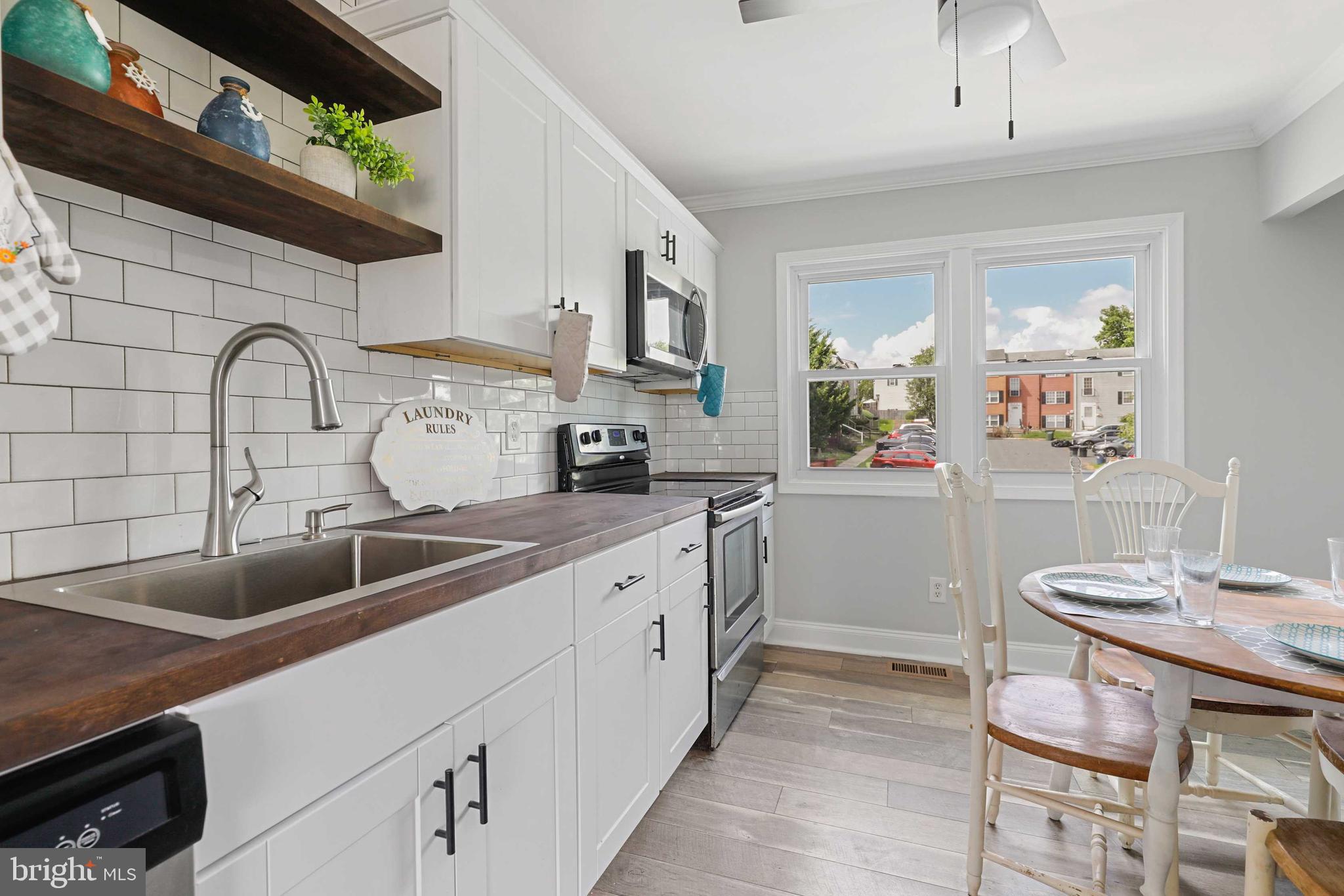 WATER GATE - Residential