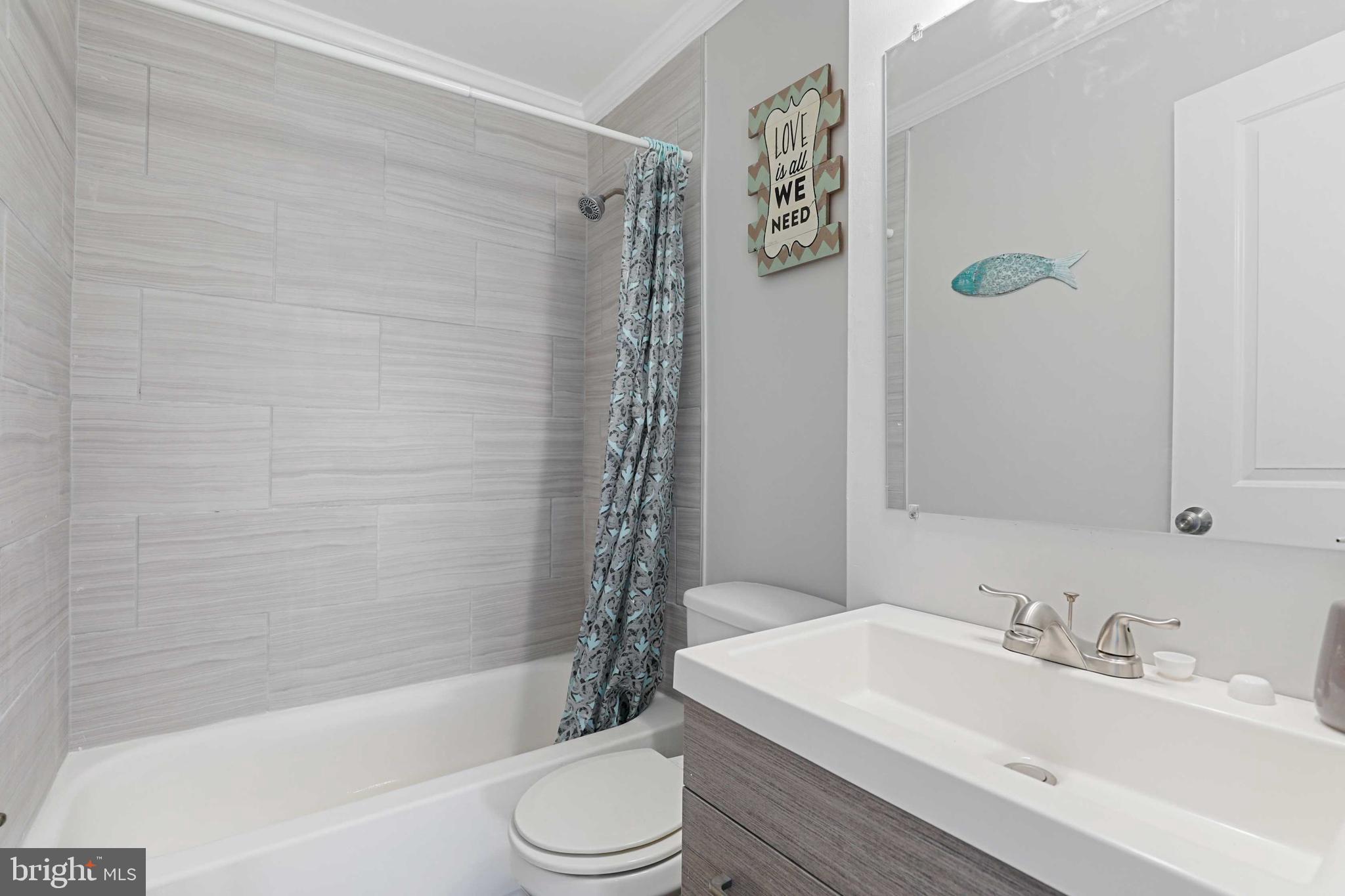 WATER GATE - Residential