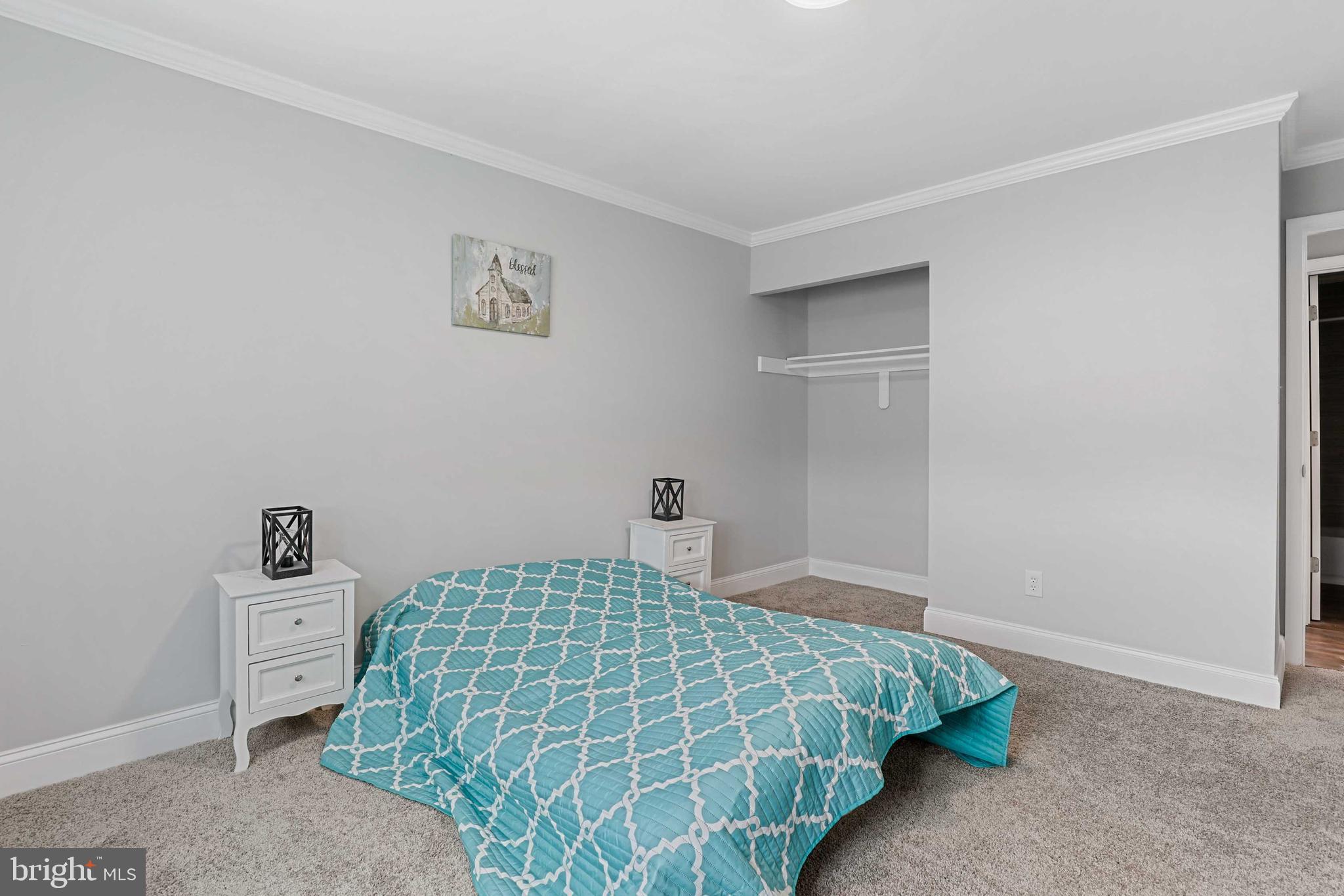 WATER GATE - Residential