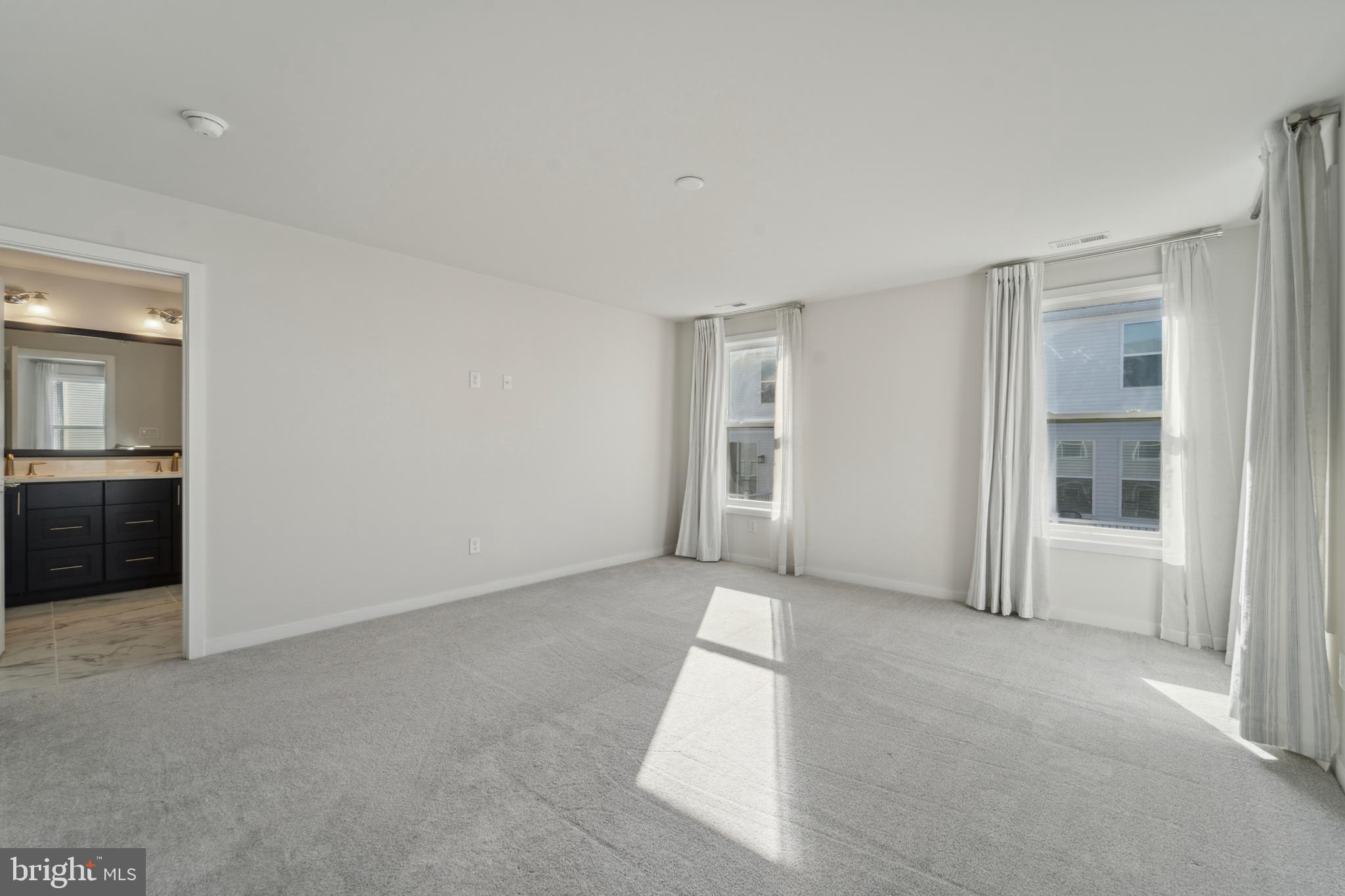 FRANKLIN STATION - Residential