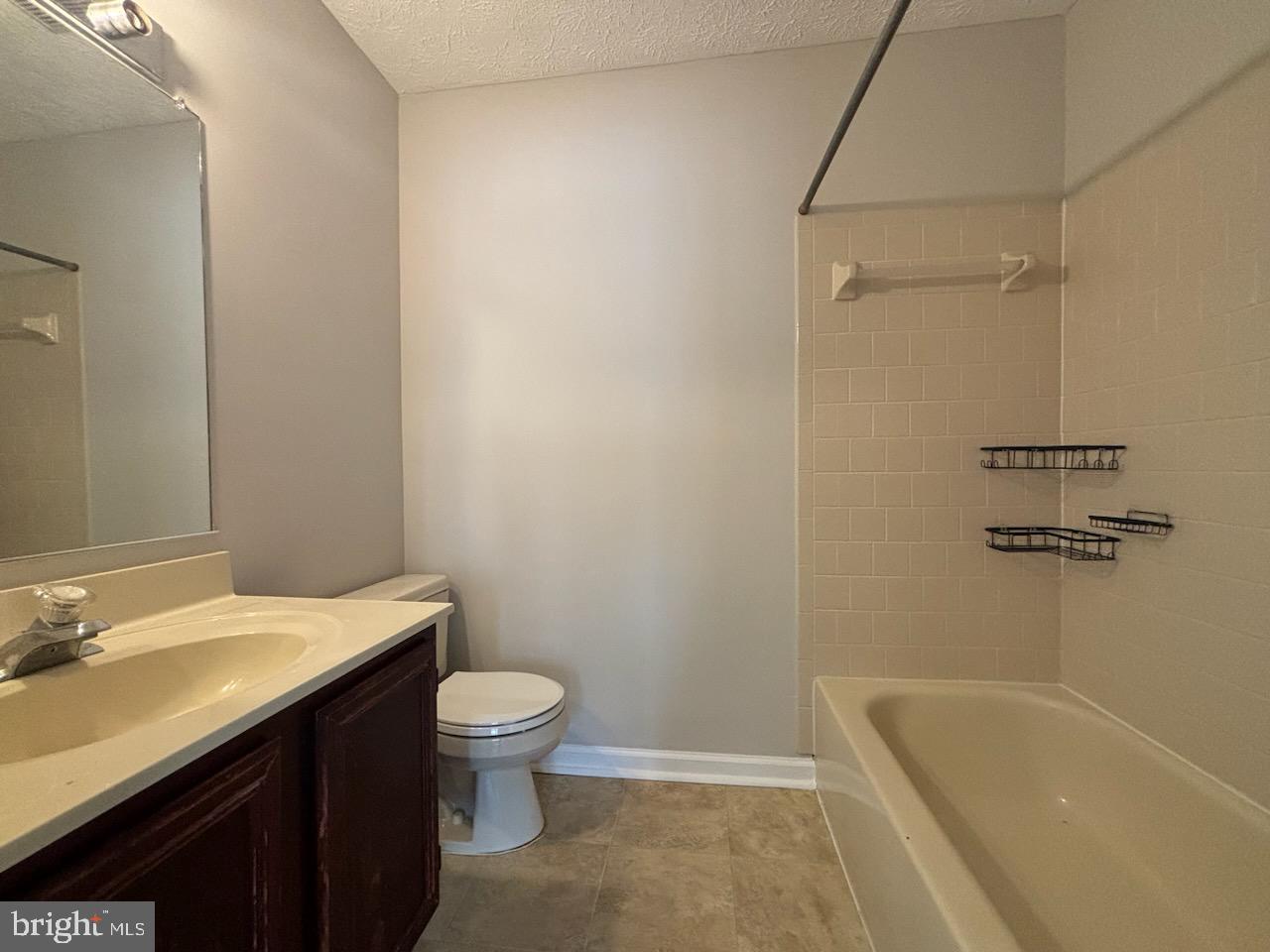 PINEY ORCHARD - Residential Lease