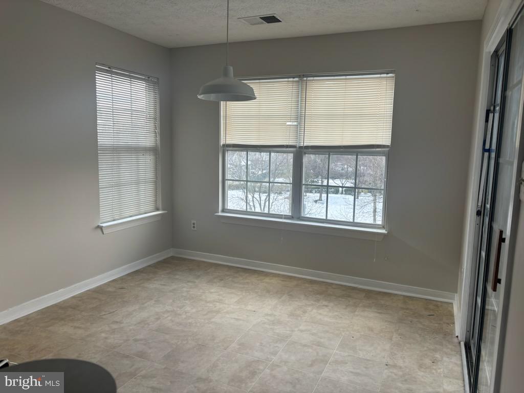 PINEY ORCHARD - Residential Lease