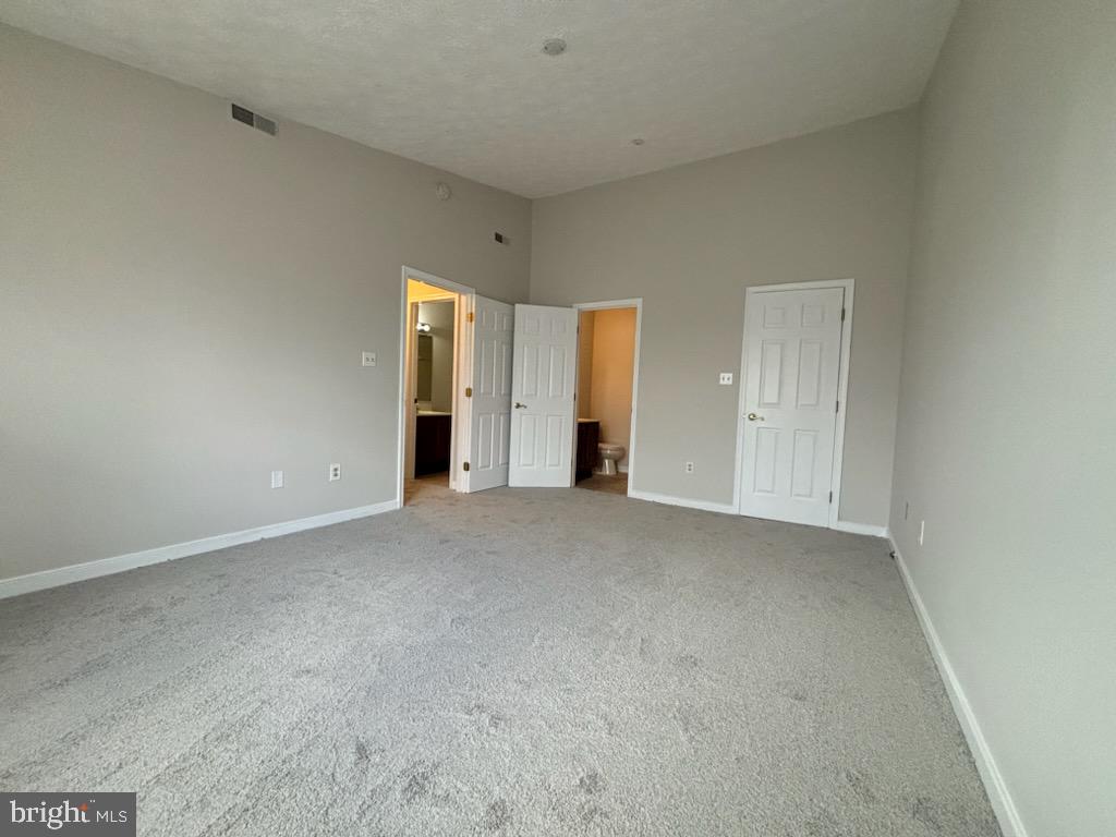 PINEY ORCHARD - Residential Lease