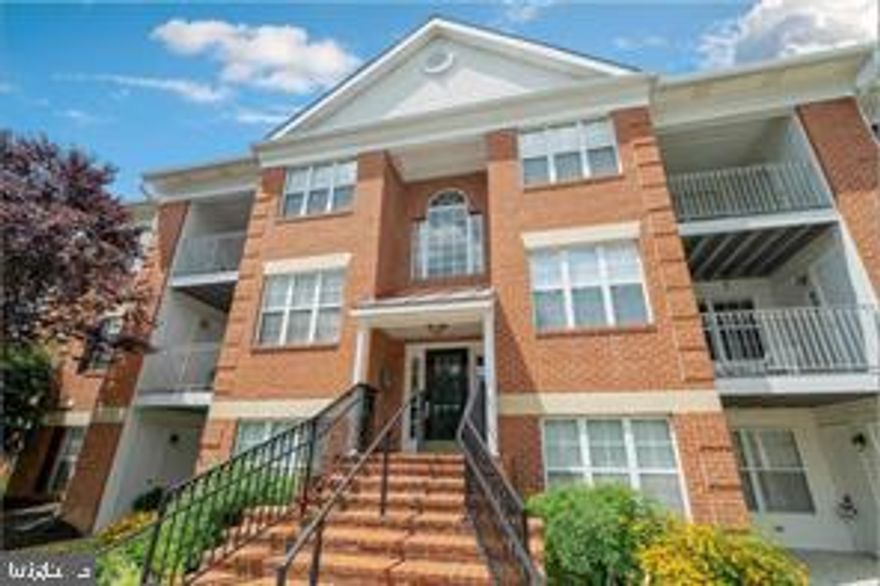 New carpet and fresh paint!!! 3 bed 2 bath home has the security of 3rd floor living (penthouse style) in home washer and dryer, breakfast nook, open living room dining room living. Paper app. must apply through agent.