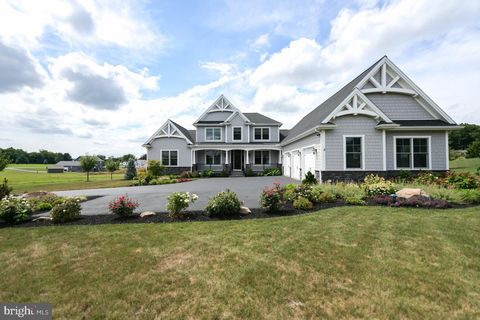 7091 SCHOOLHOUSE ROAD HERSHEY PA 17033