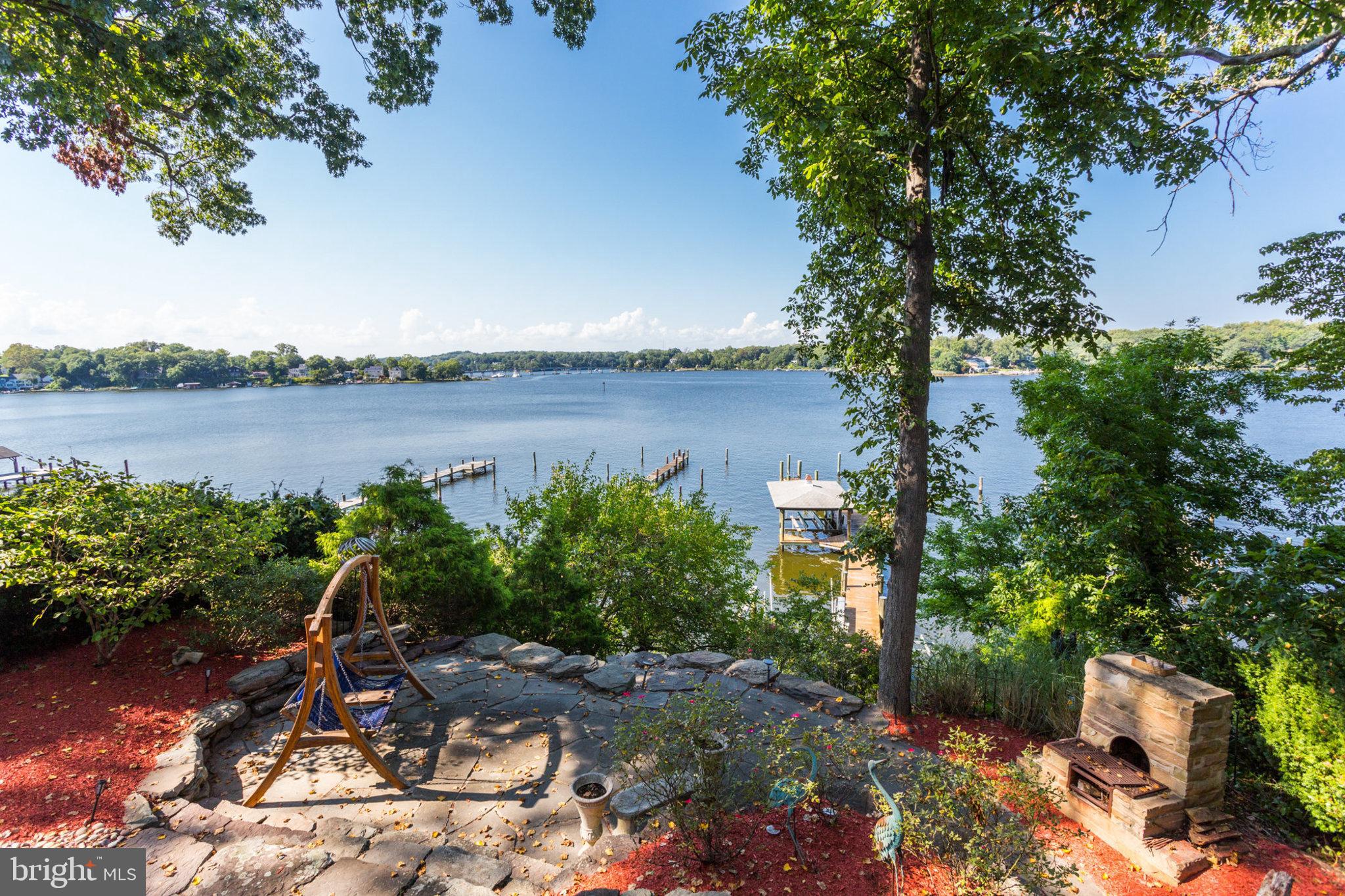 EDGEWATER BEACH - Residential Lease