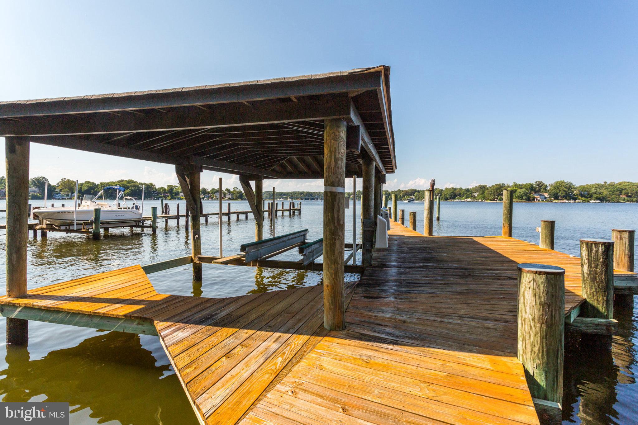 EDGEWATER BEACH - Residential Lease