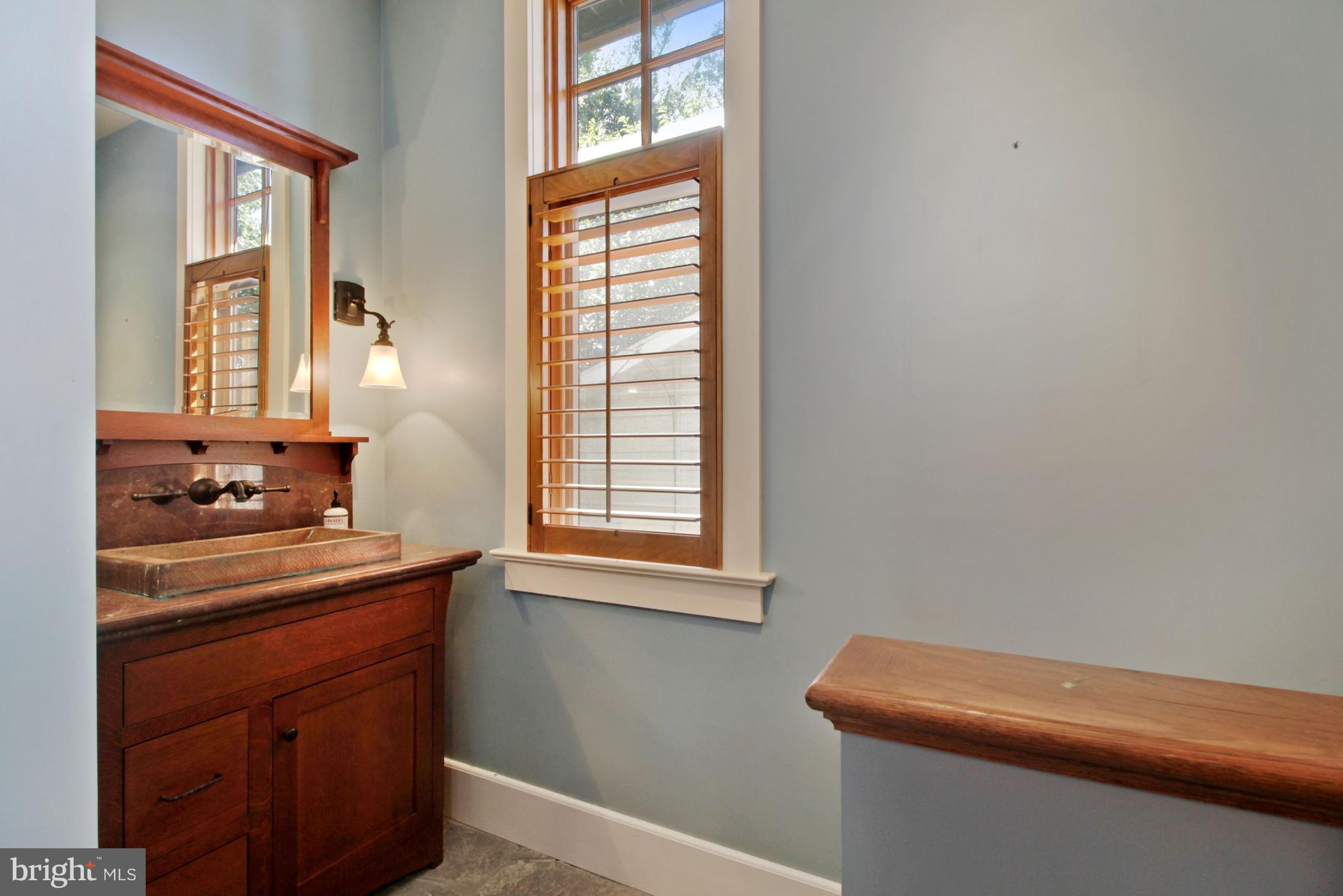 EDGEWATER BEACH - Residential Lease