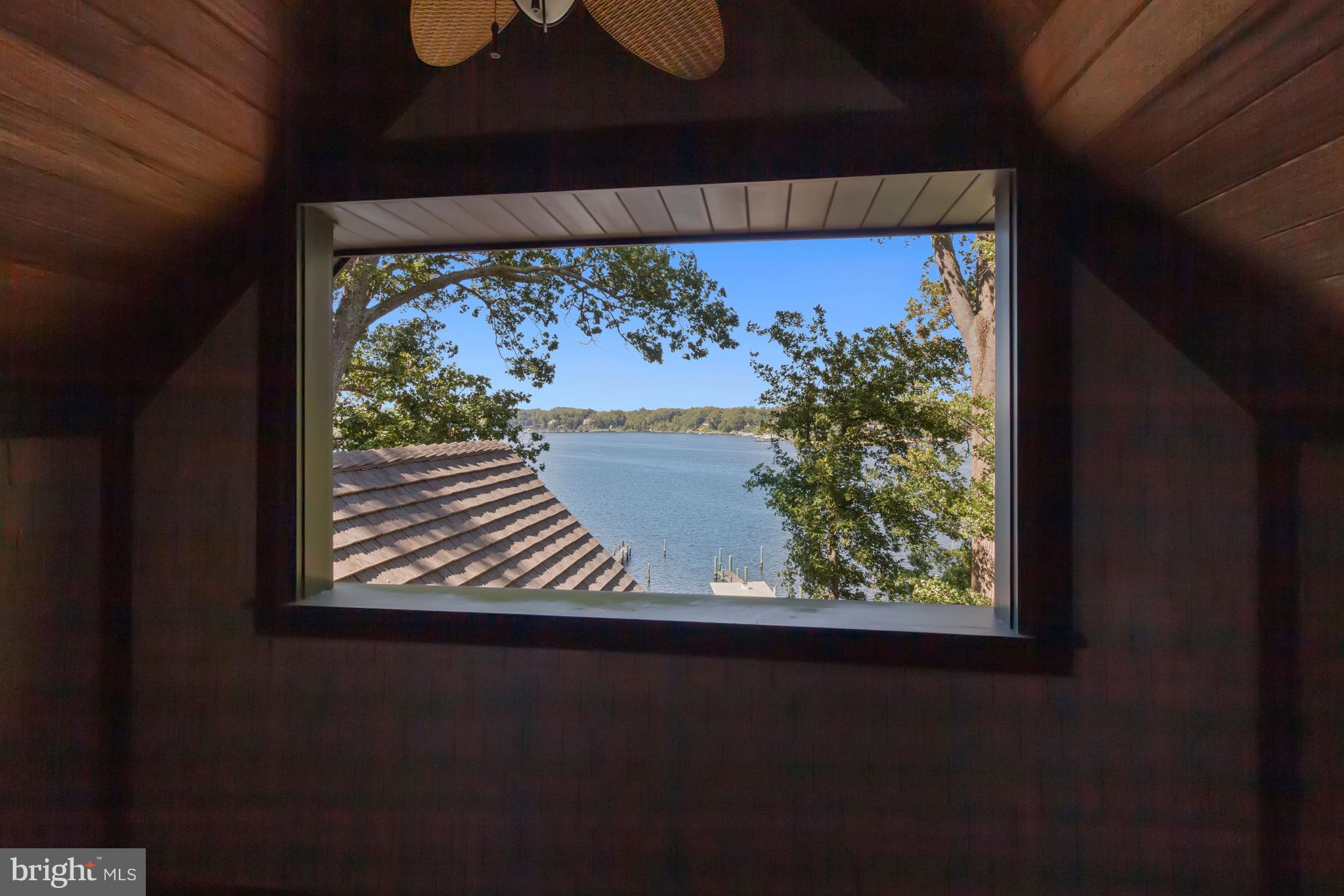 EDGEWATER BEACH - Residential Lease