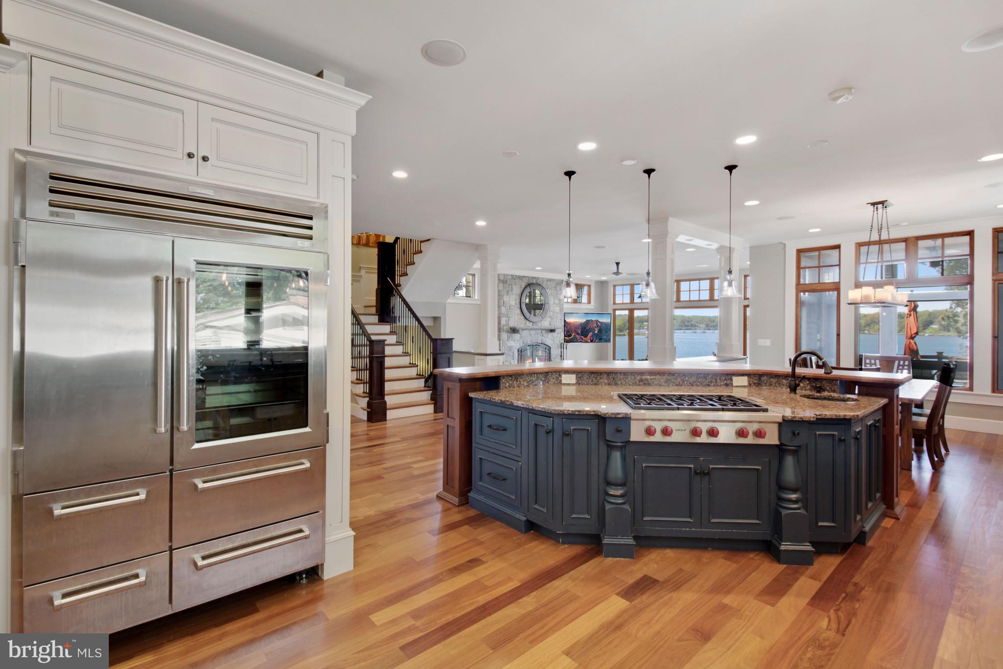 EDGEWATER BEACH - Residential Lease