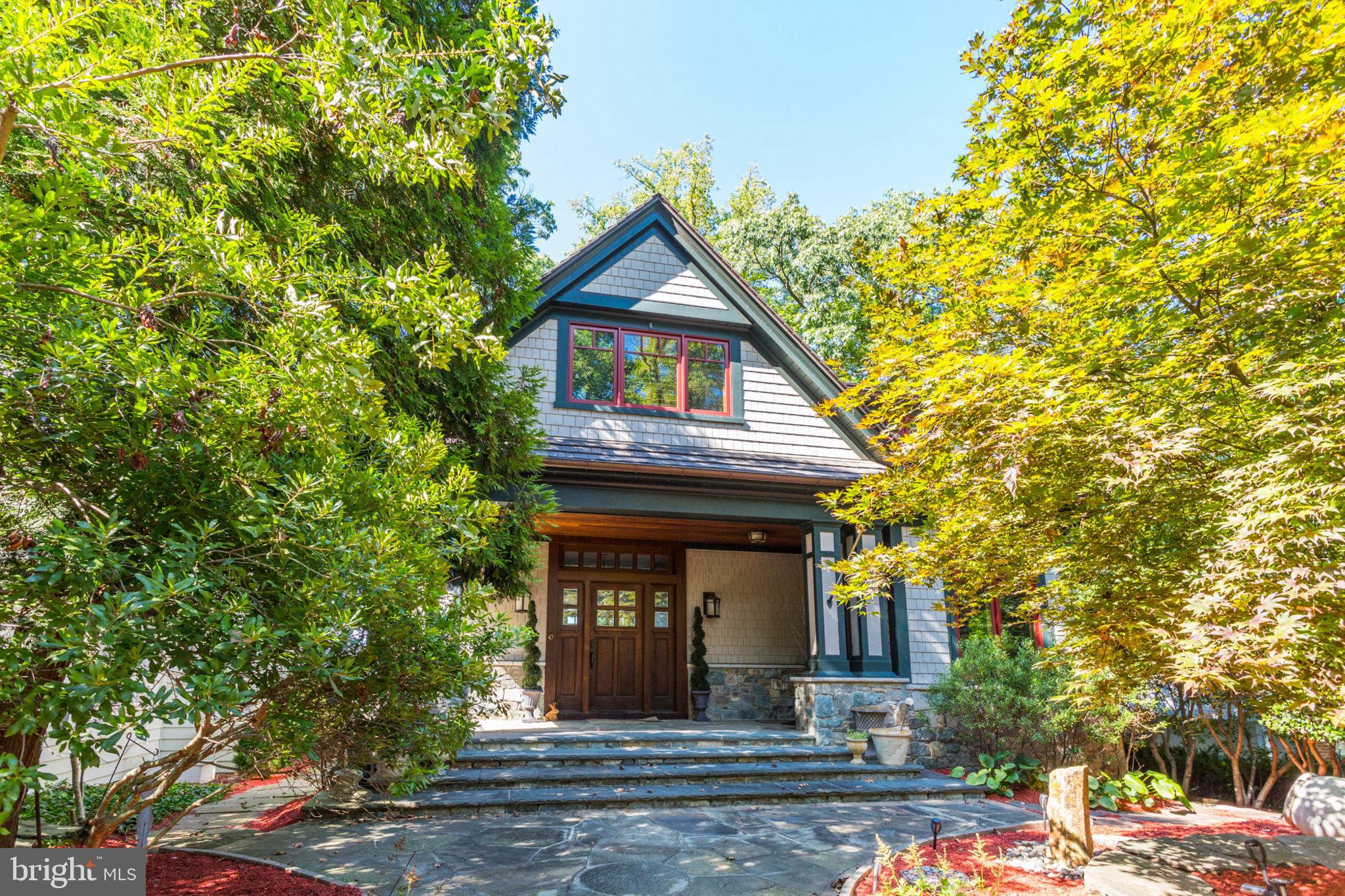 EDGEWATER BEACH - Residential Lease