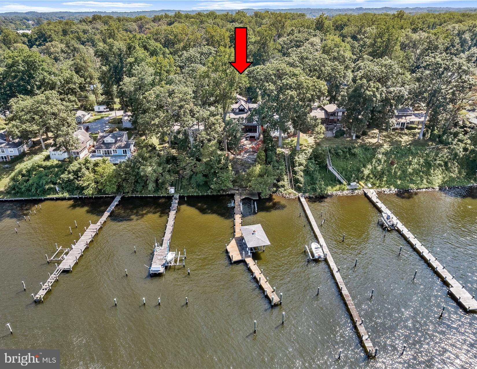 EDGEWATER BEACH - Residential Lease