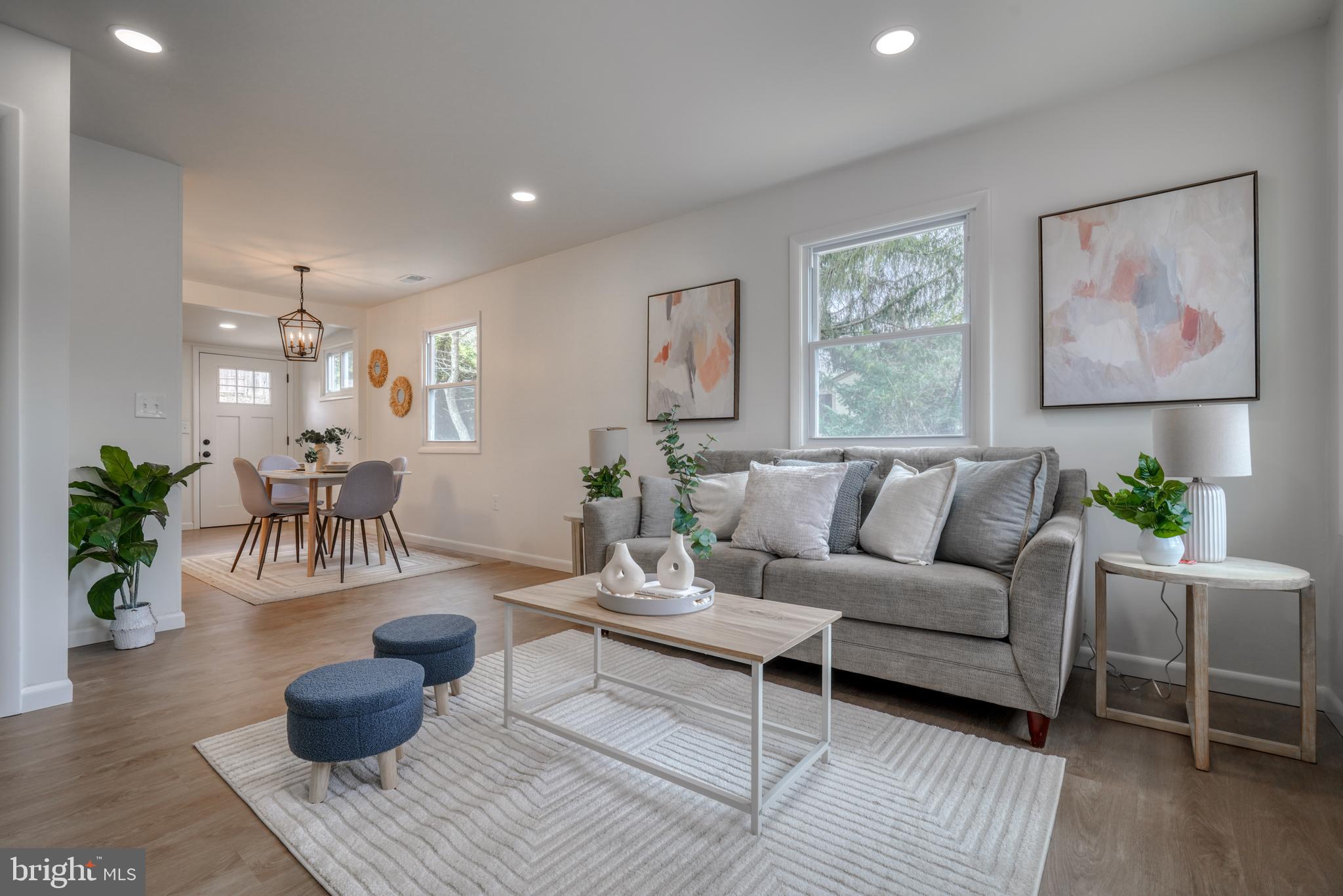 TOLLGATE - Residential