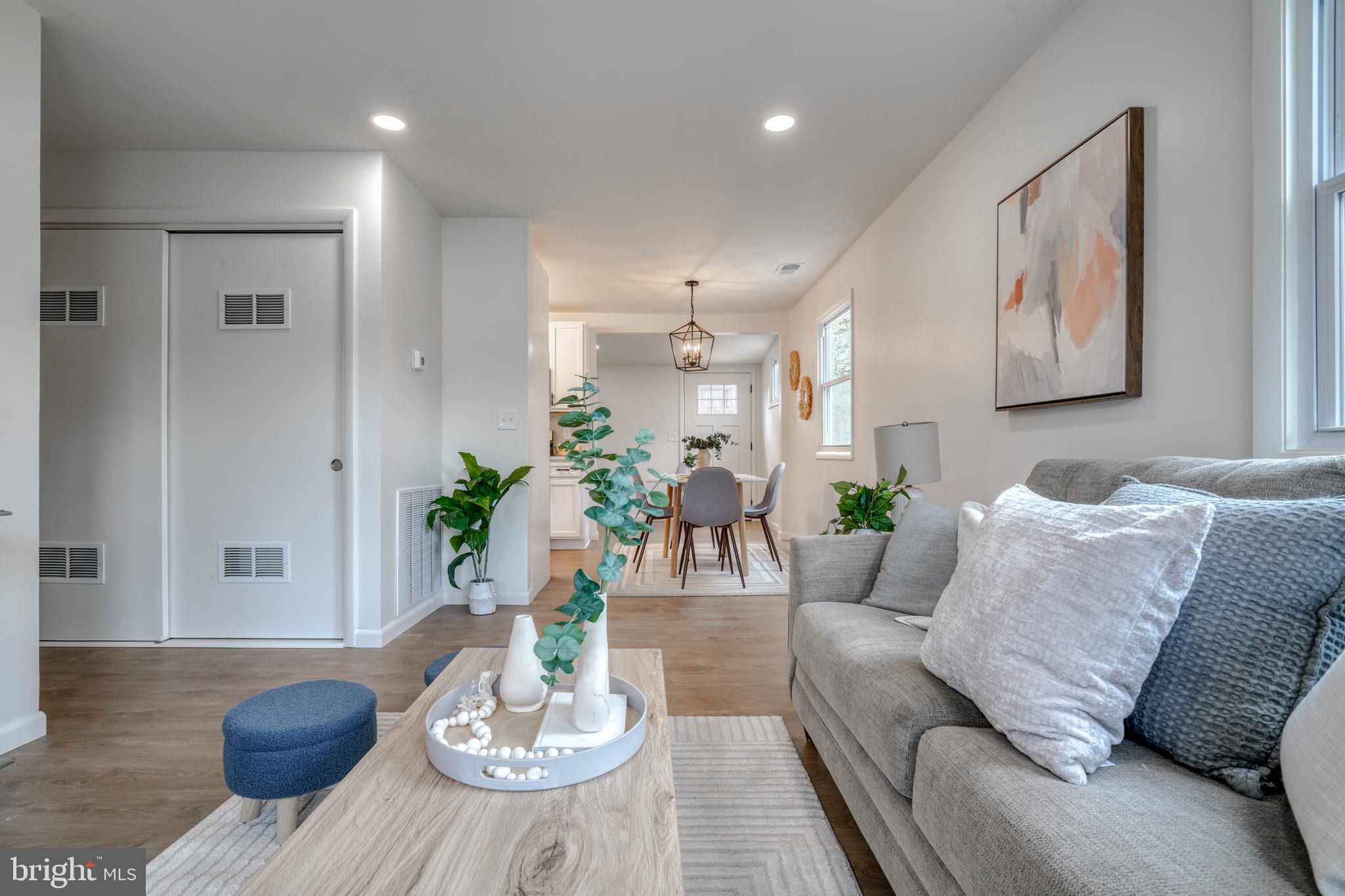 TOLLGATE - Residential