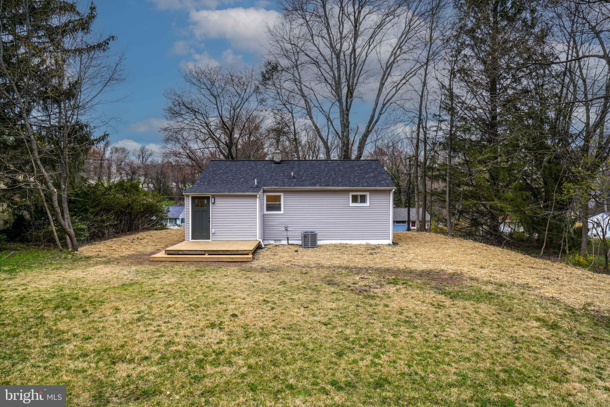 TOLLGATE - Residential