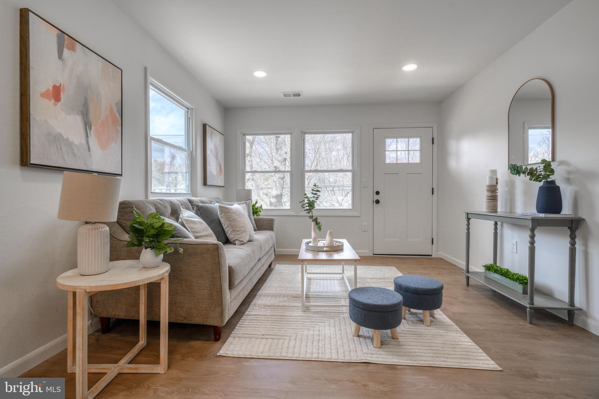 TOLLGATE - Residential