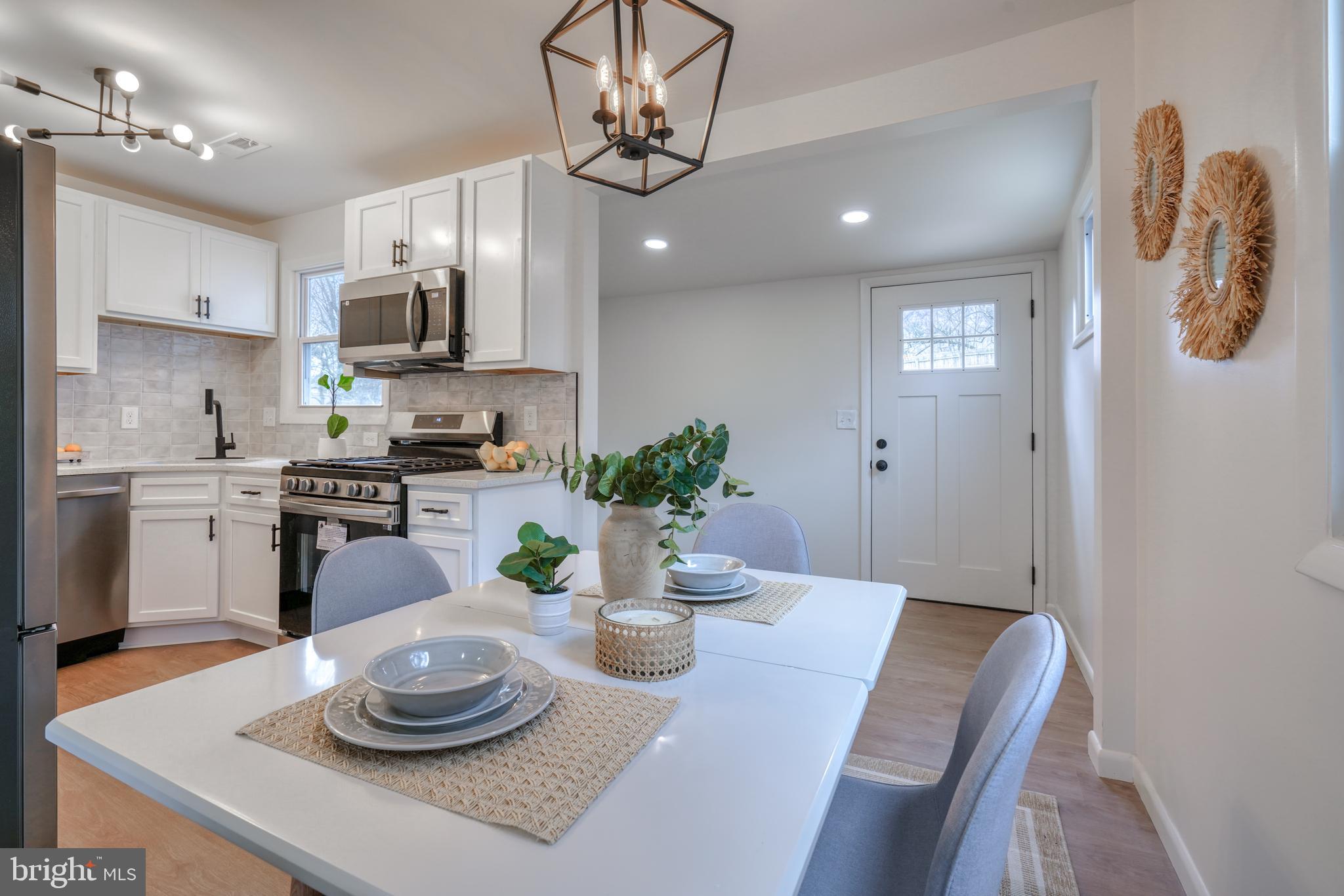 TOLLGATE - Residential