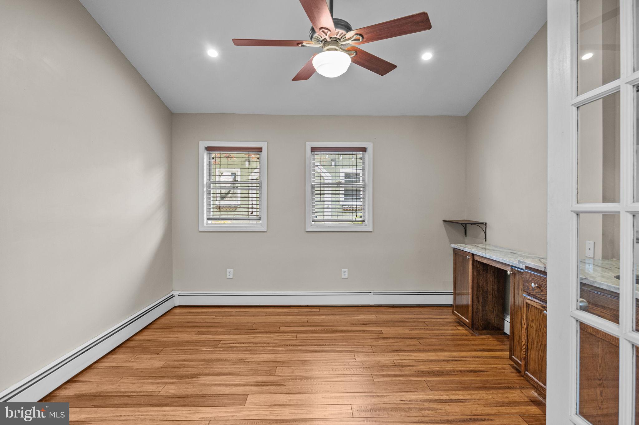 RED CEDAR HILL - Residential Lease