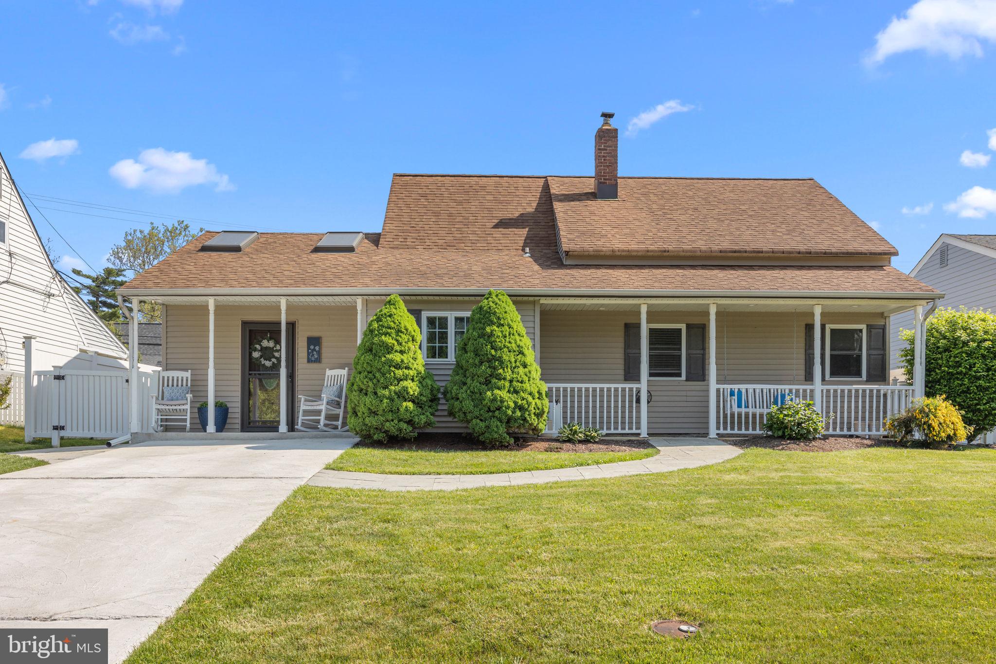 RED CEDAR HILL - Residential Lease