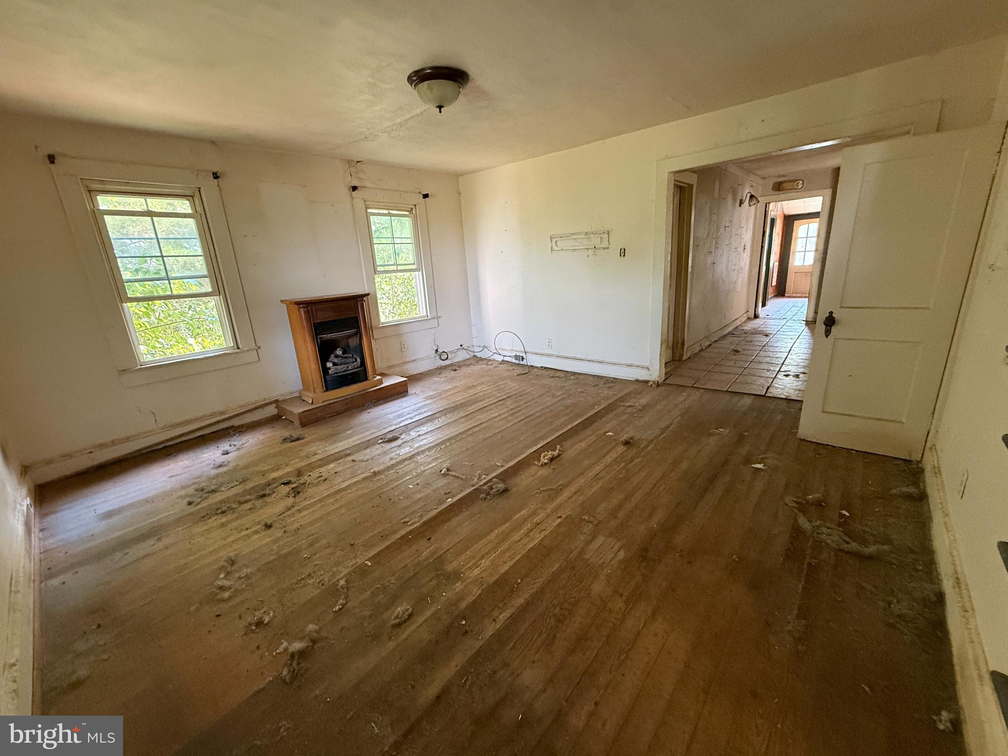 3642 BLUE BIRD LANE