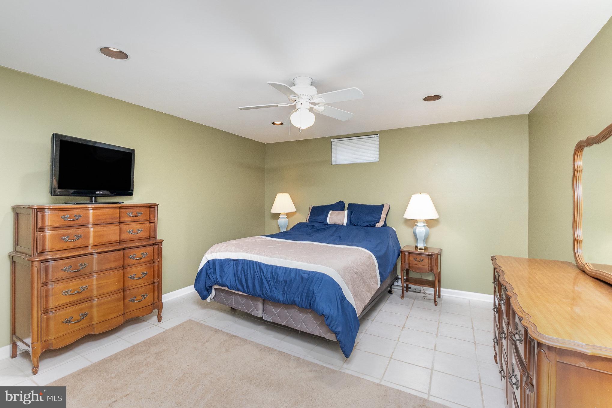 STONELEIGH - Residential