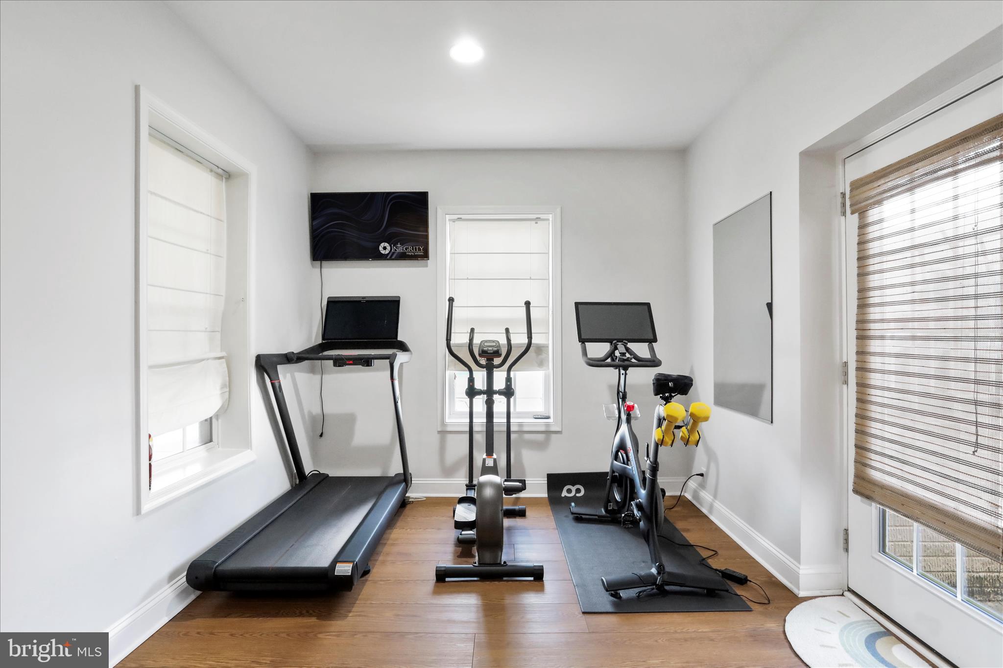 WOODBRIDGE - Residential