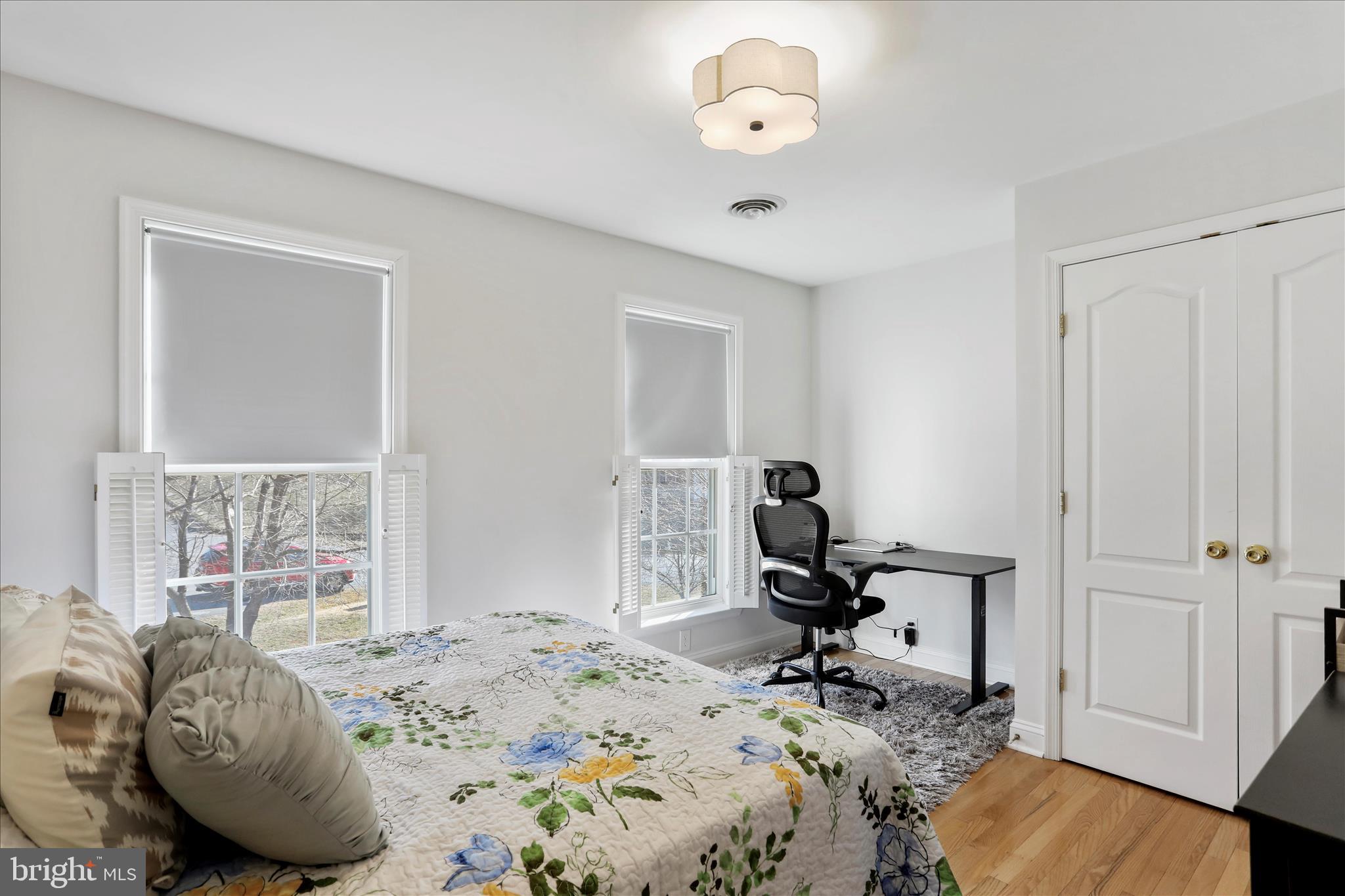 WOODBRIDGE - Residential